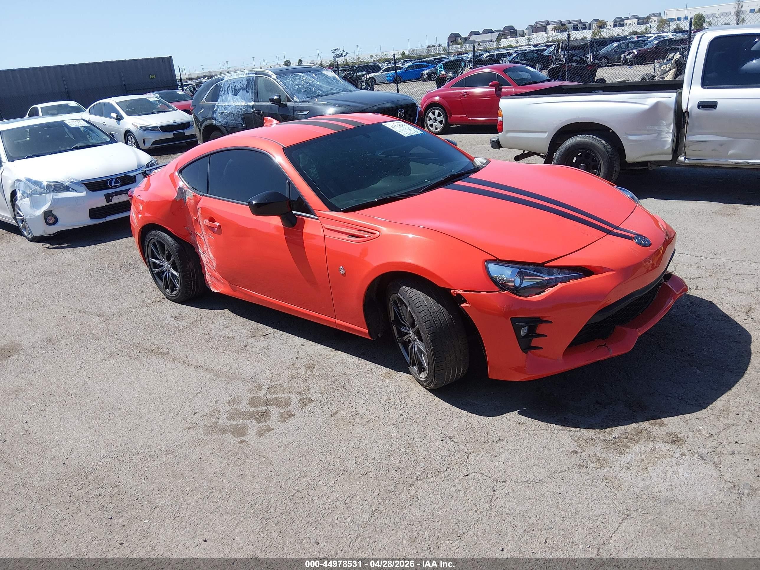 2017 Toyota 86 860 Special Edition, VIN JF1ZNAA11H8707603 — Front end