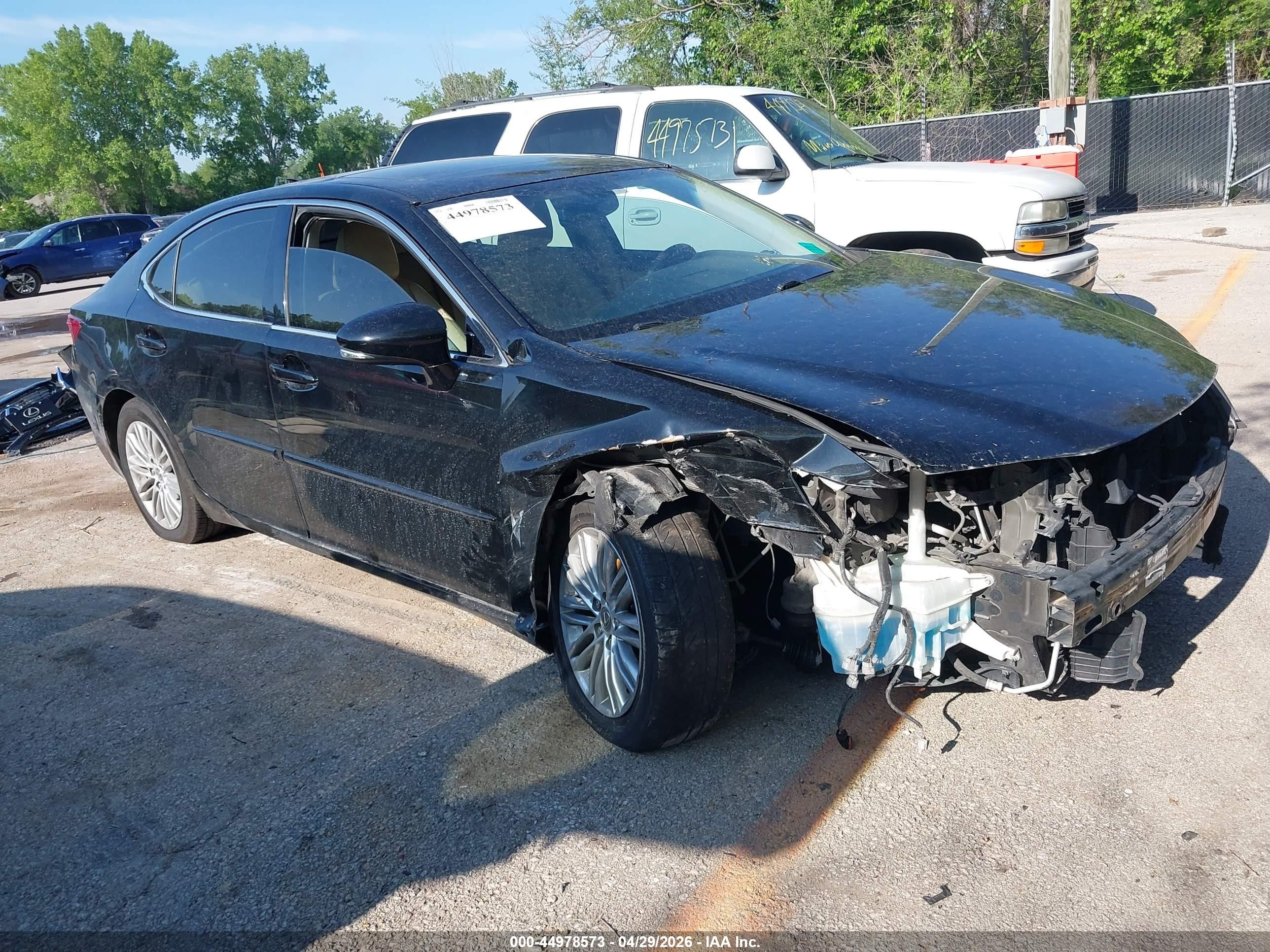 2013 Lexus ES 250, VIN JTHBK1GG5D2033757 — Front end