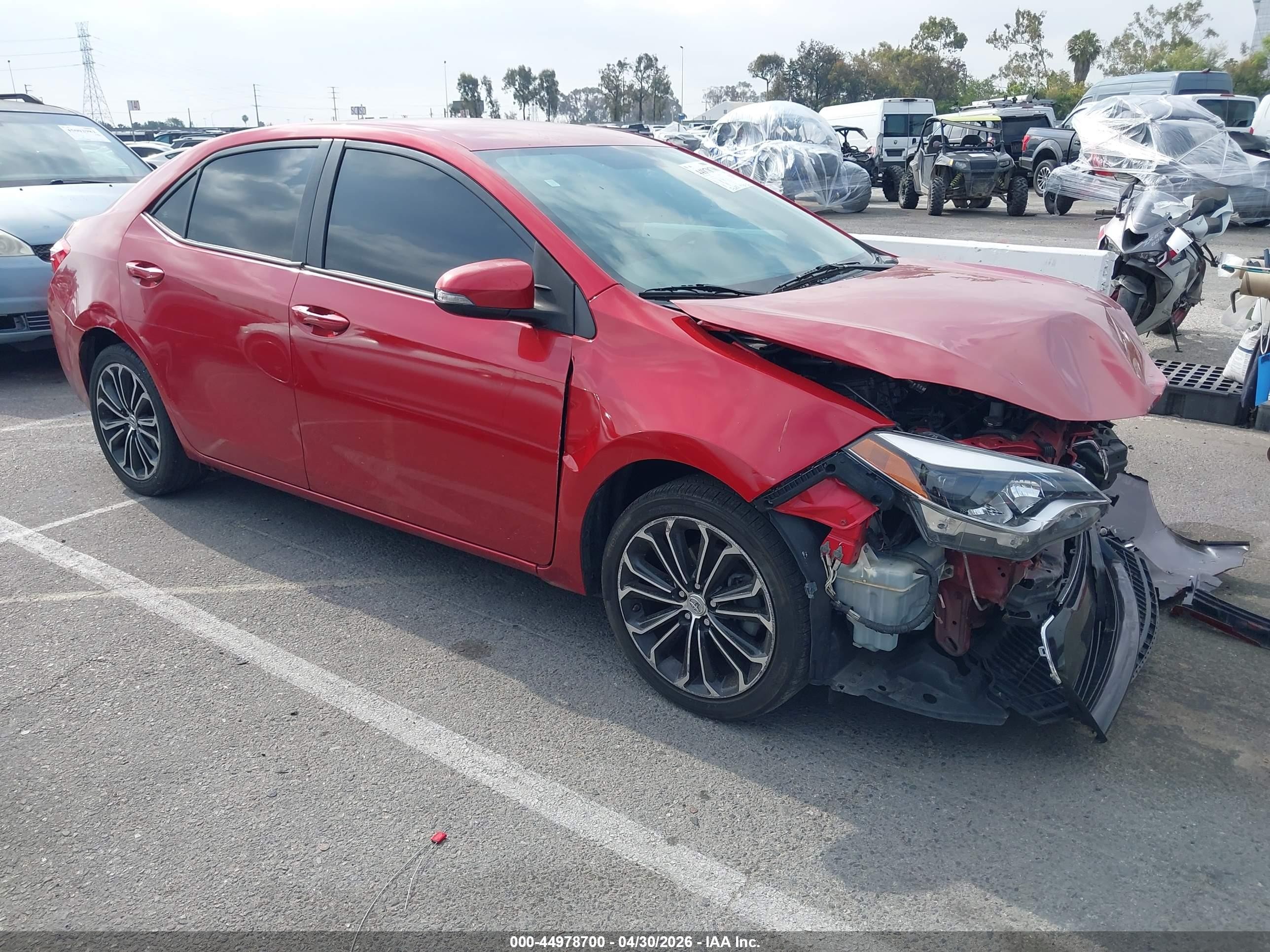 2014 Toyota Corolla S Plus, VIN 5YFBURHE5EP166478 — Front end