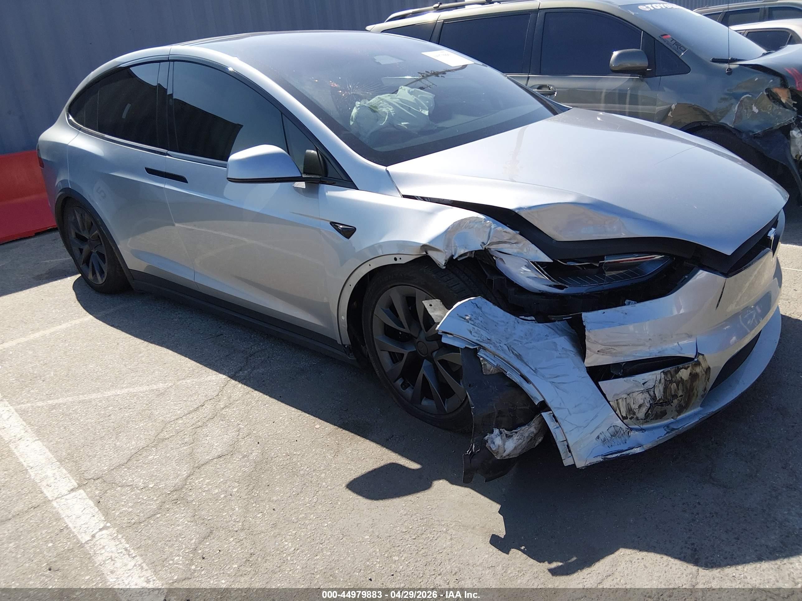 2025 Tesla Model X, VIN 7SAXCAE54SF467204 — Front end