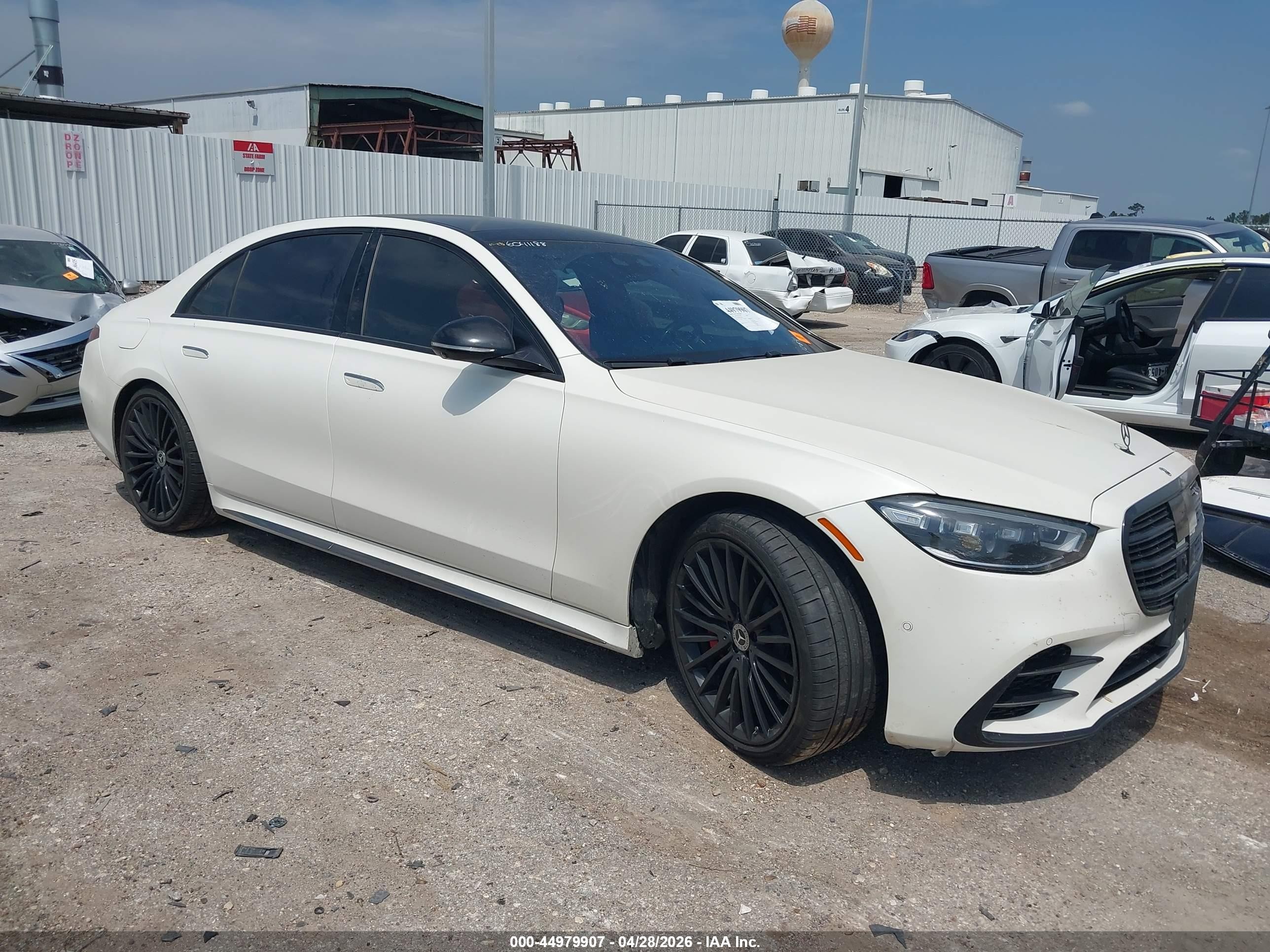 2023 Mercedes-Benz S 500, VIN W1K6G6DB7PA191284 — Side