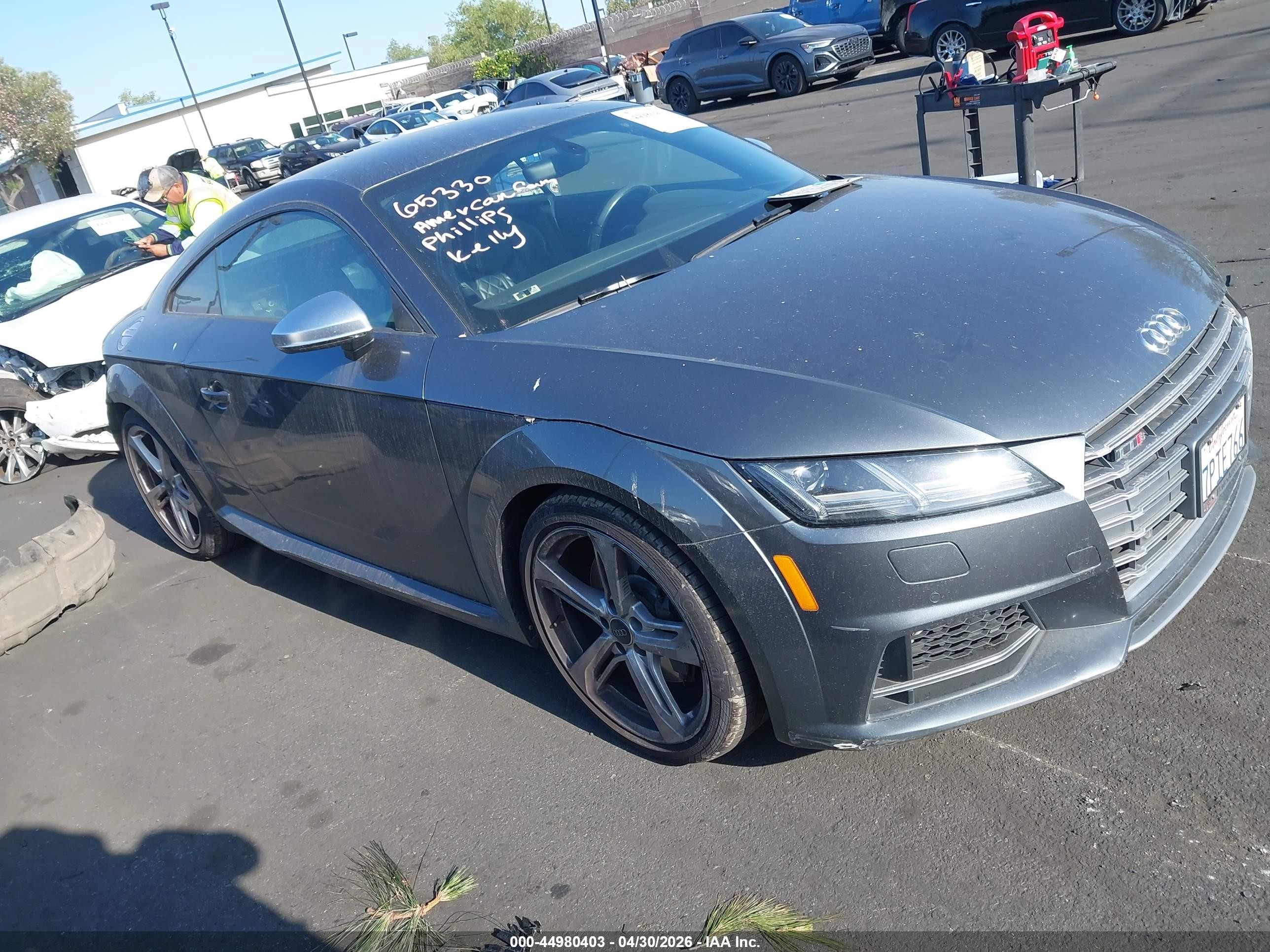 2016 Audi TTS 2.0T, VIN TRUC1AFV4G1018210 — Rear end