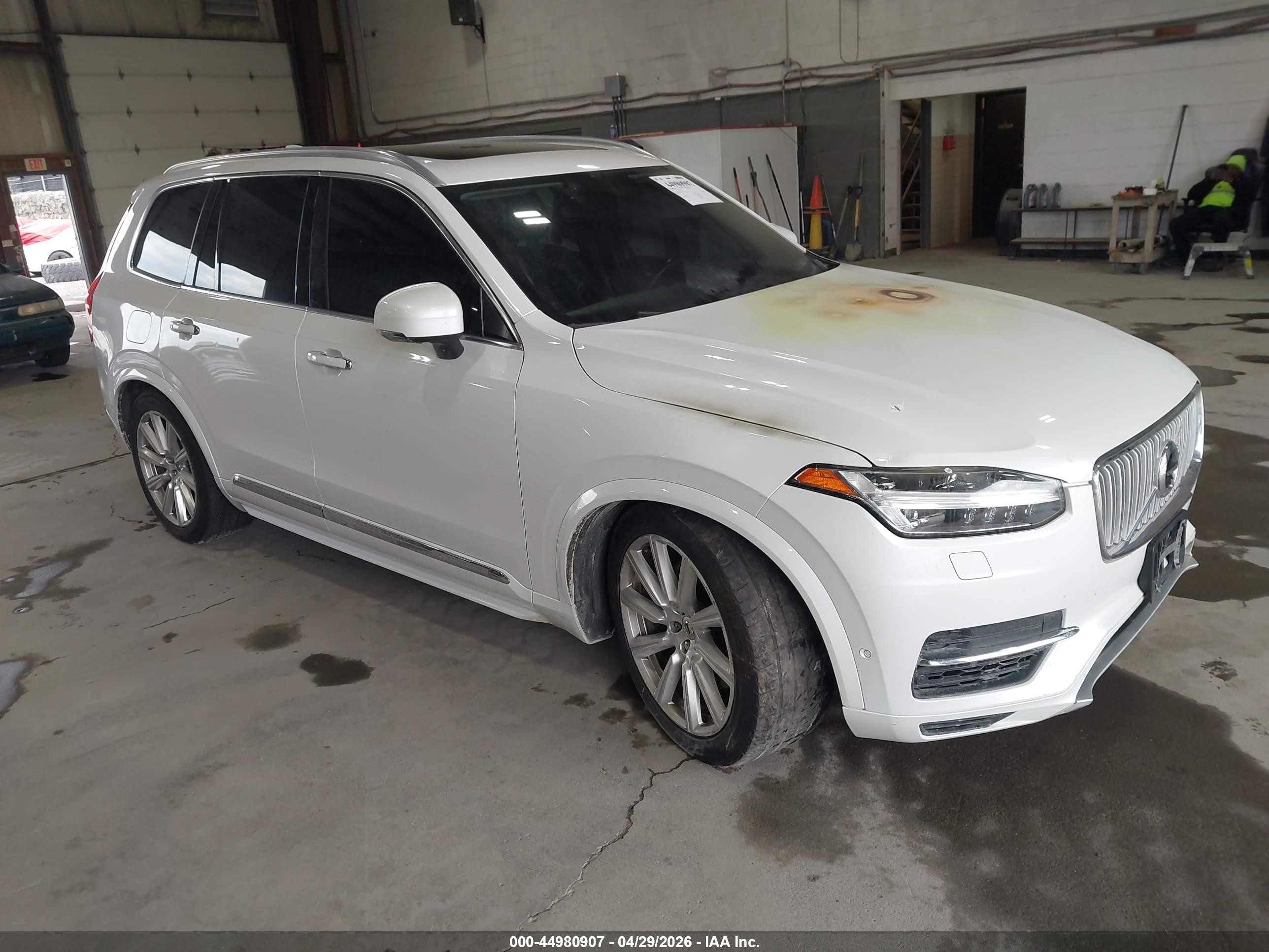 2017 Volvo XC90 Inscription, VIN YV4BC0PL8H1122964 — Engine fire