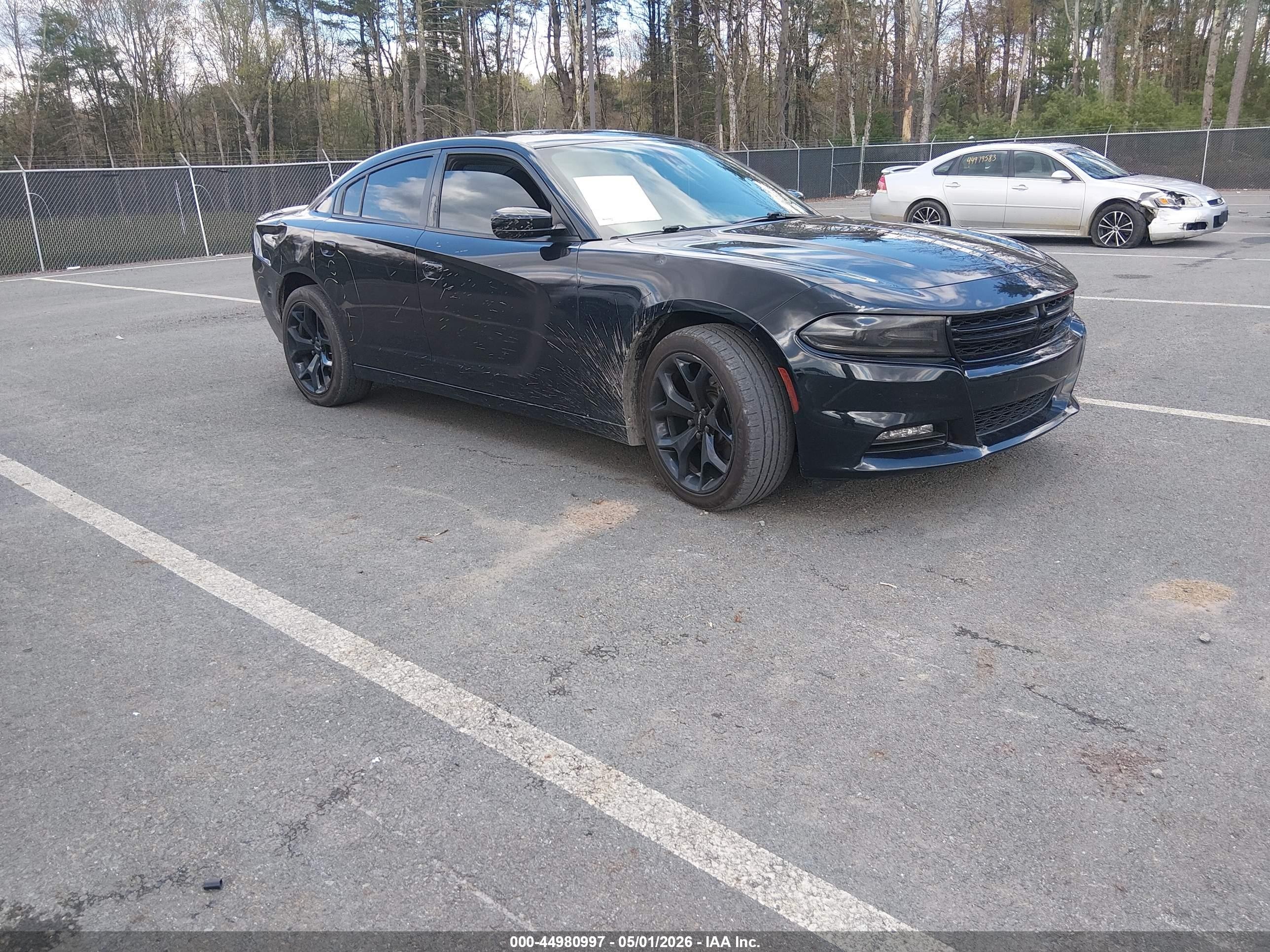 2015 Dodge Charger SXT, VIN 2C3CDXJG3FH828025 — Rear end