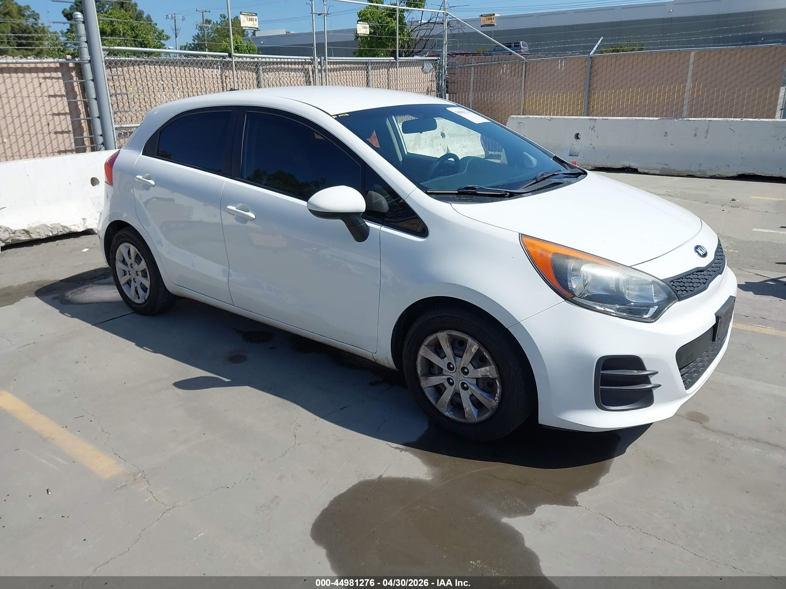 2016 Kia Rio LX, VIN KNADM5A30G6600341 — Normal wear