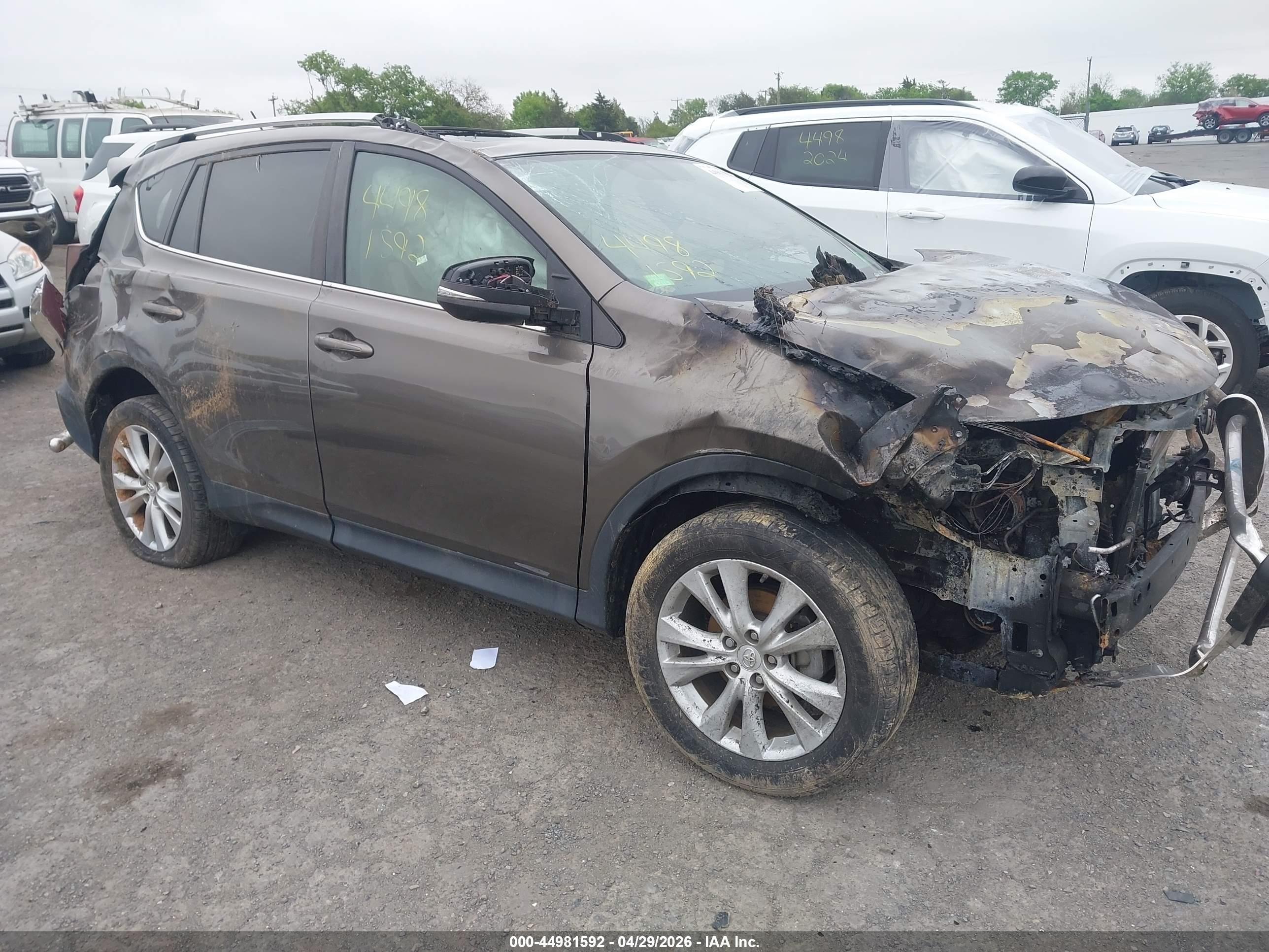 2015 Toyota RAV4 Limited, VIN 2T3DFREV6FW275935 — Rollover