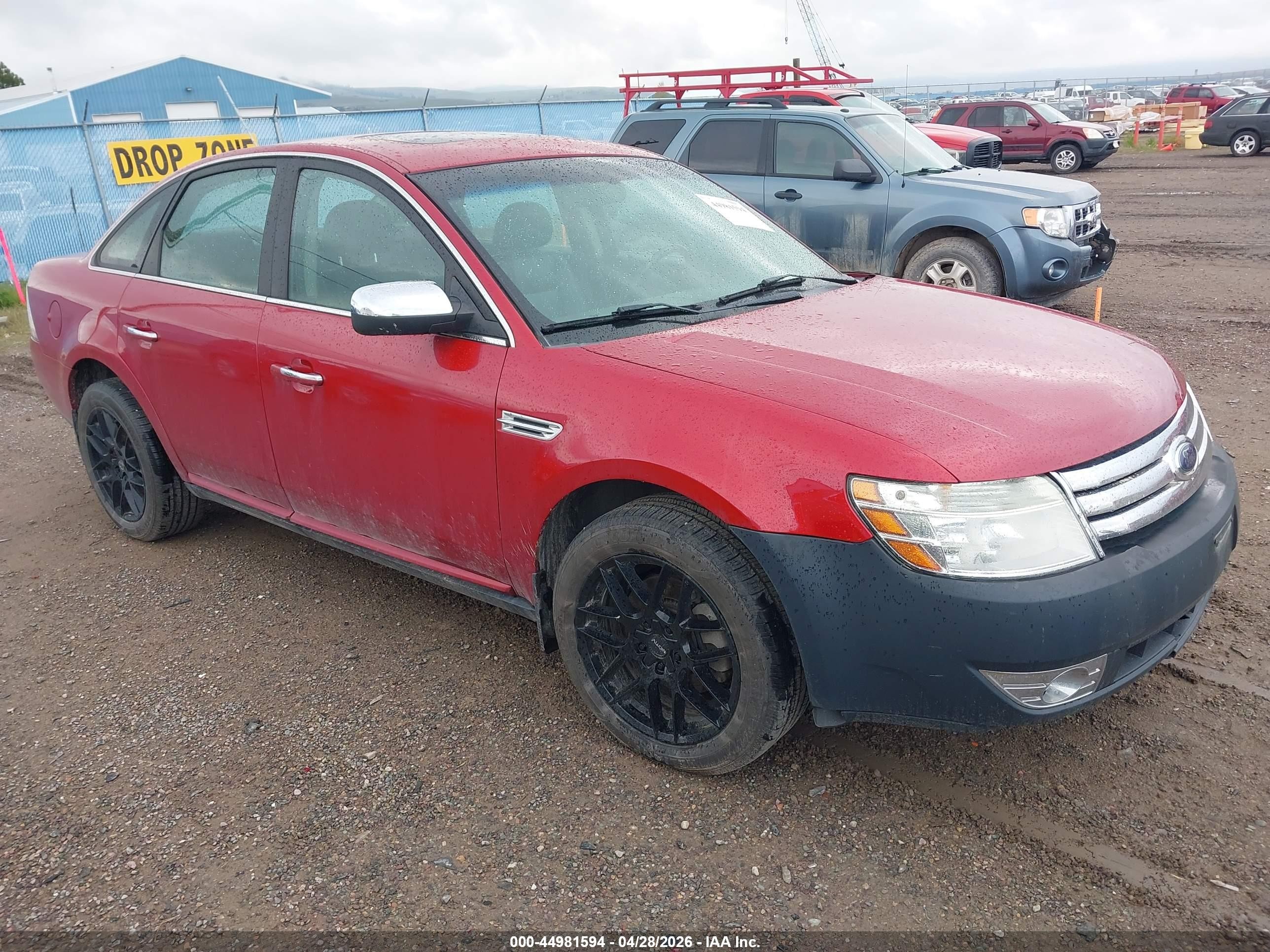2009 Ford Taurus Limited, VIN 1FAHP28W19G105529 — Front end