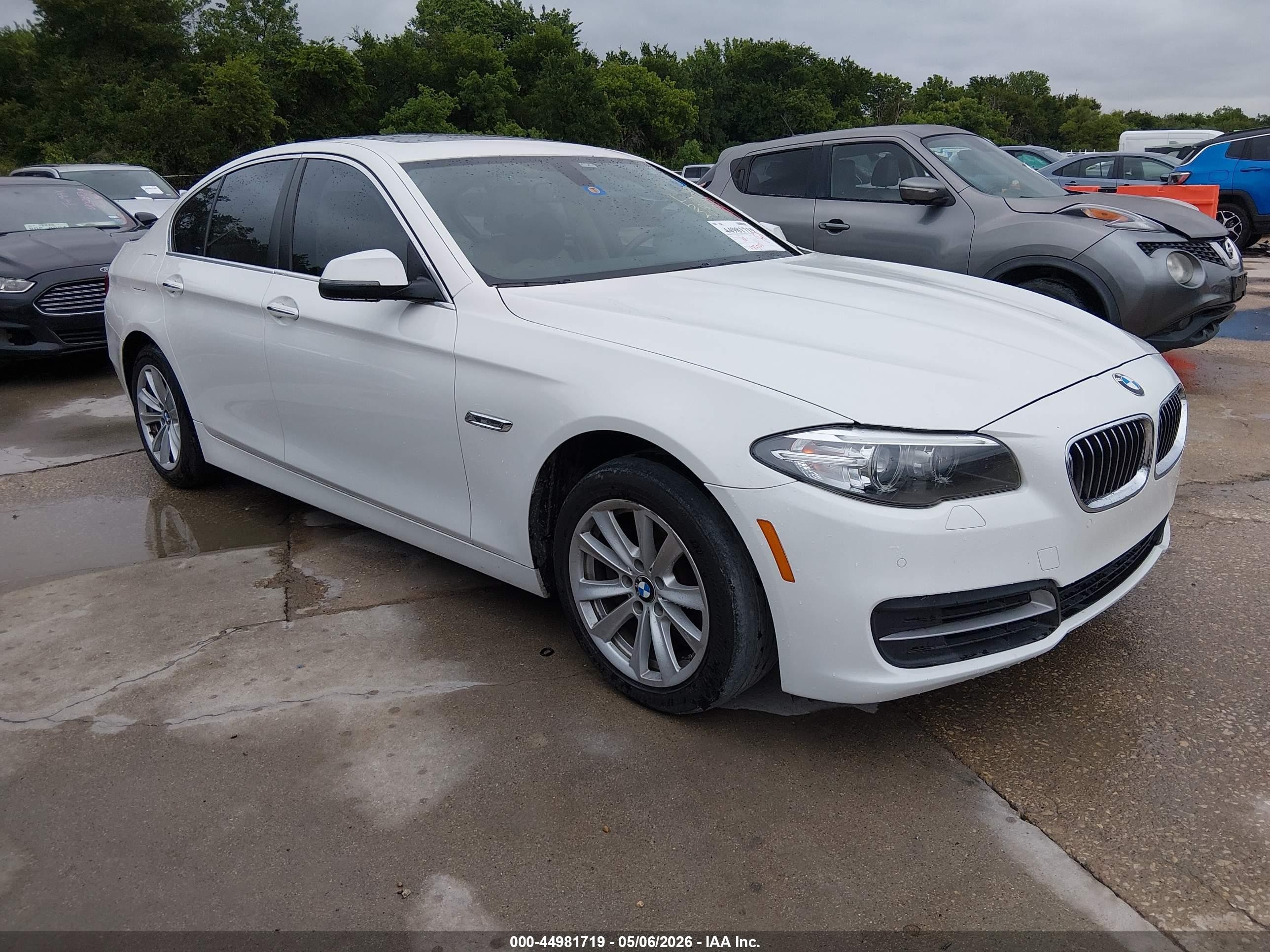 2014 BMW 5 Series 528i, VIN WBA5A5C50ED501426 — Repossession