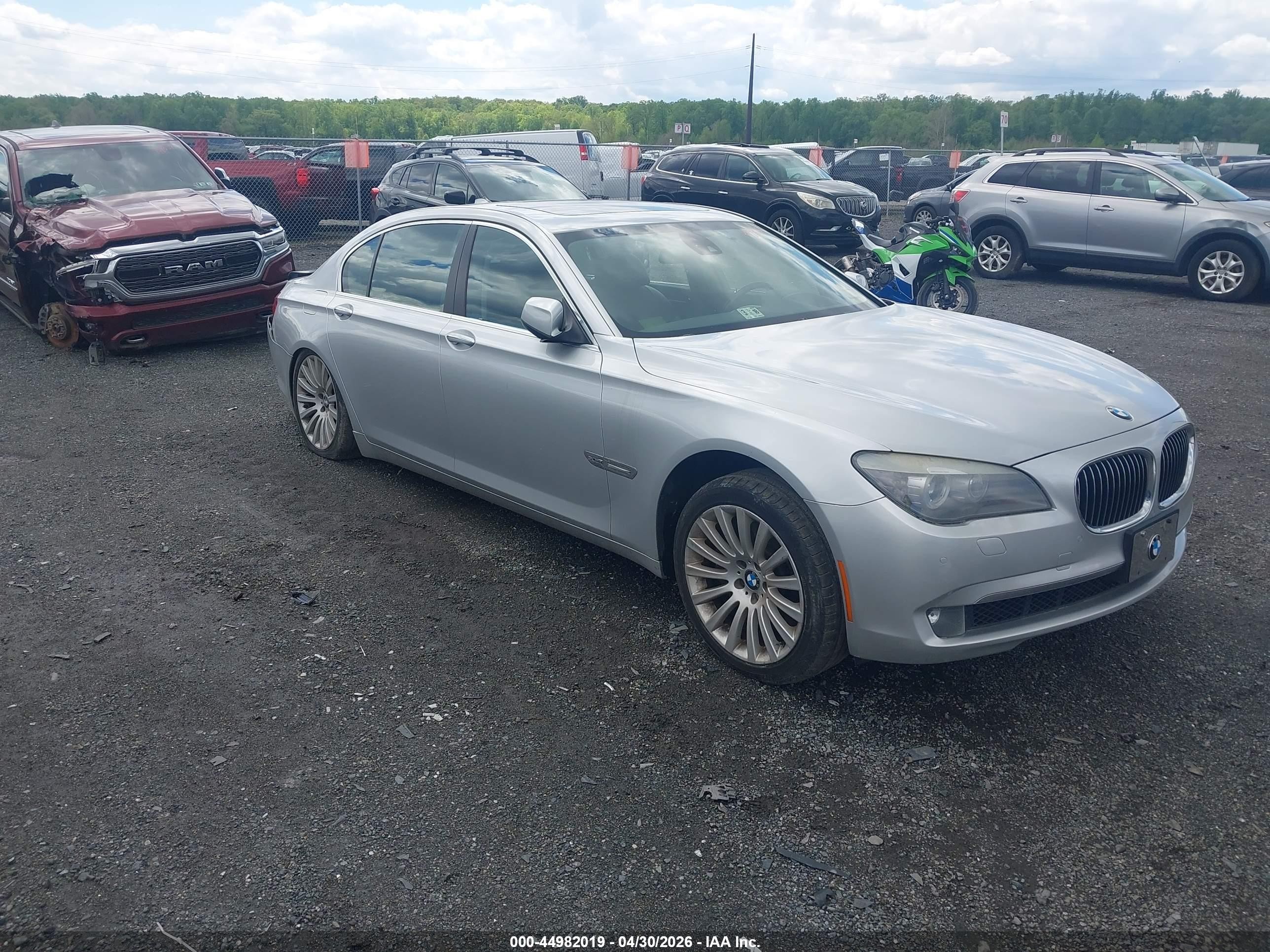 2011 BMW 7 Series 750Li xDrive, VIN WBAKC8C53BC434367 — Rear end