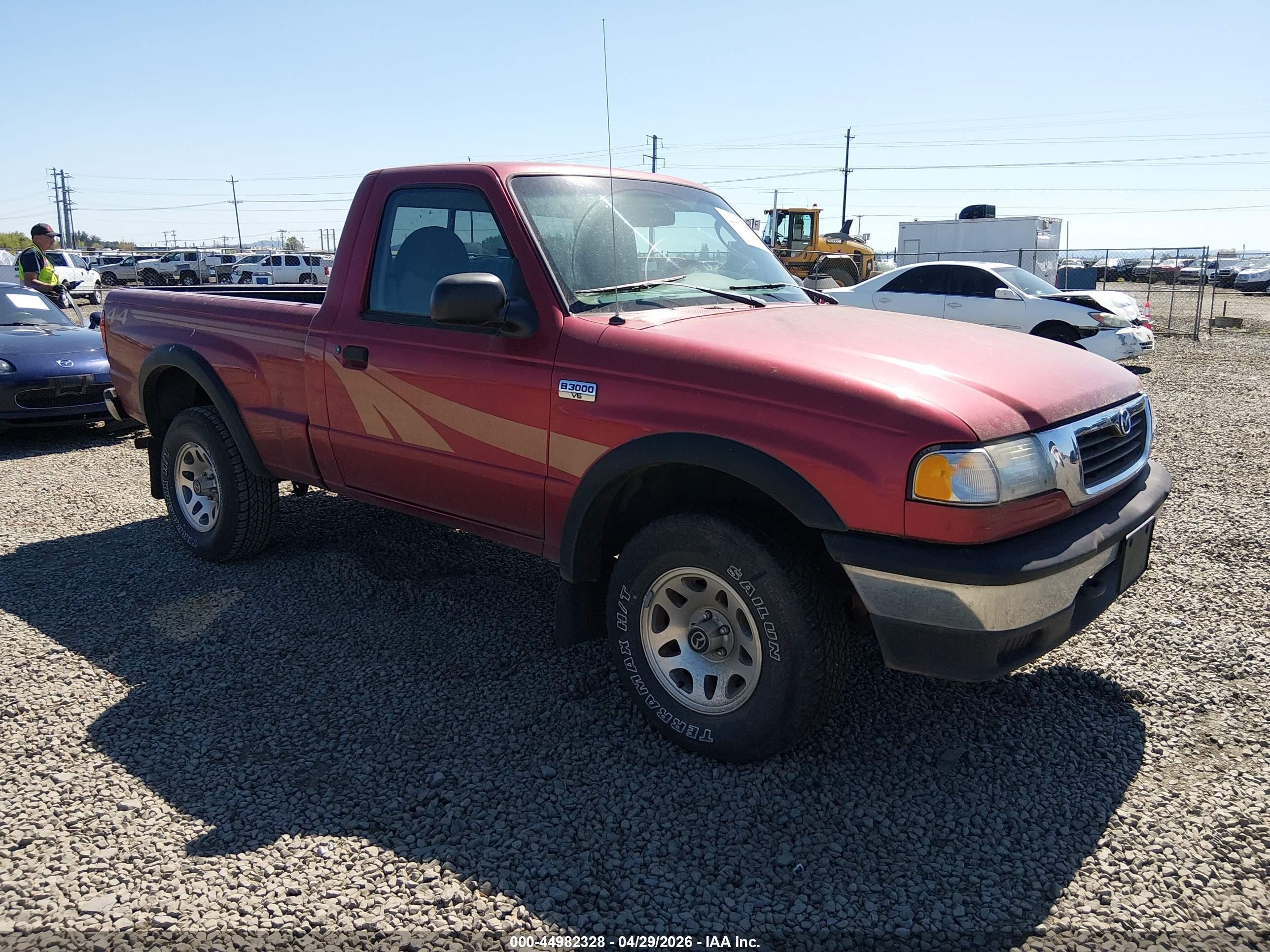 1998 Mazda B-Series SX, VIN 4F4YR13U5WTM11969 — Обычный износ