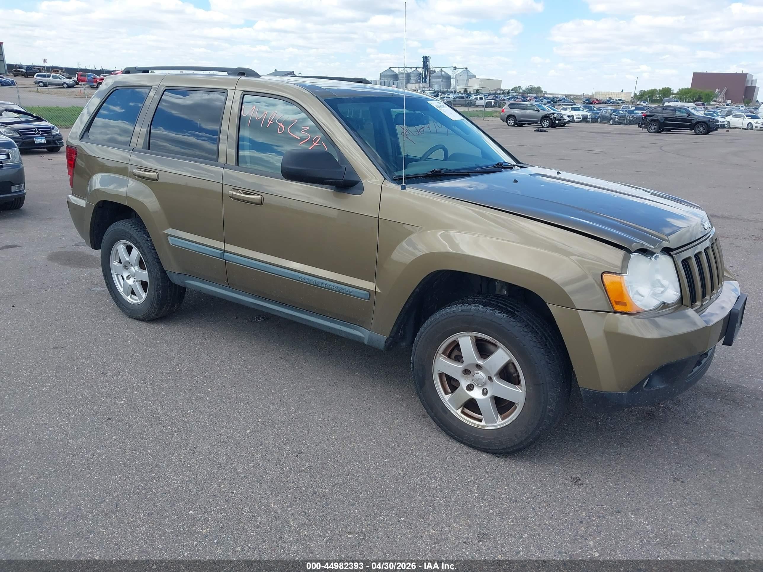 2009 Jeep Grand Cherokee Laredo, VIN 1J8GR48K19C538664 — Hail