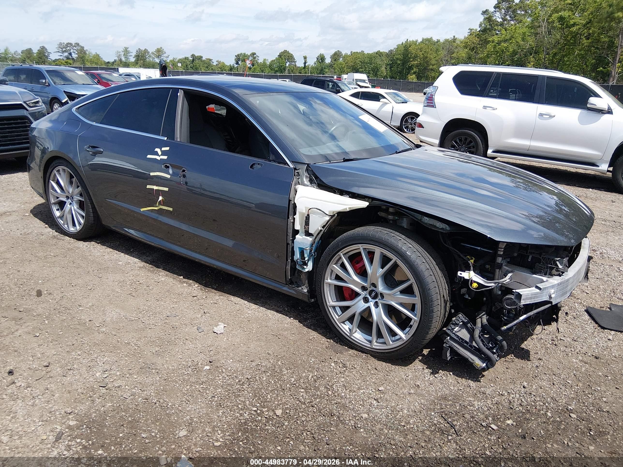 2020 Audi S7 Premium Plus, VIN WAUPFAF24LN049315 — Front end