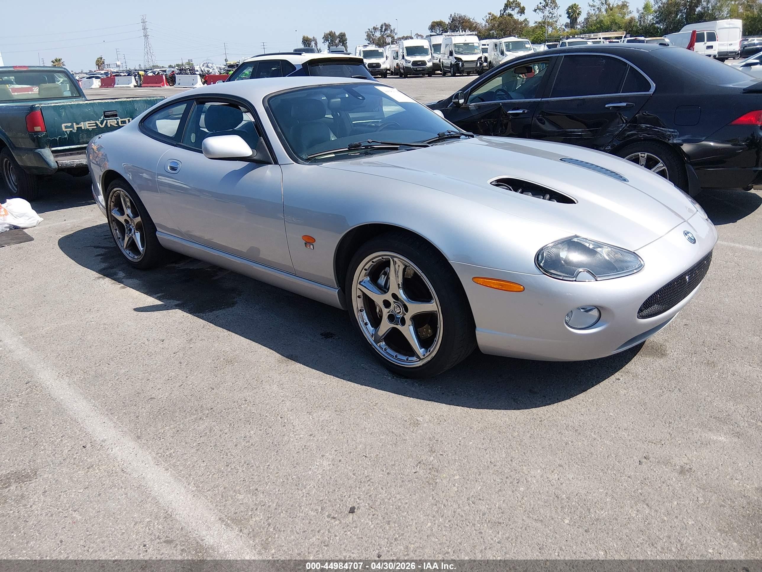 2006 Jaguar XK XKR, VIN SAJDA41B863A44930 — Rear end