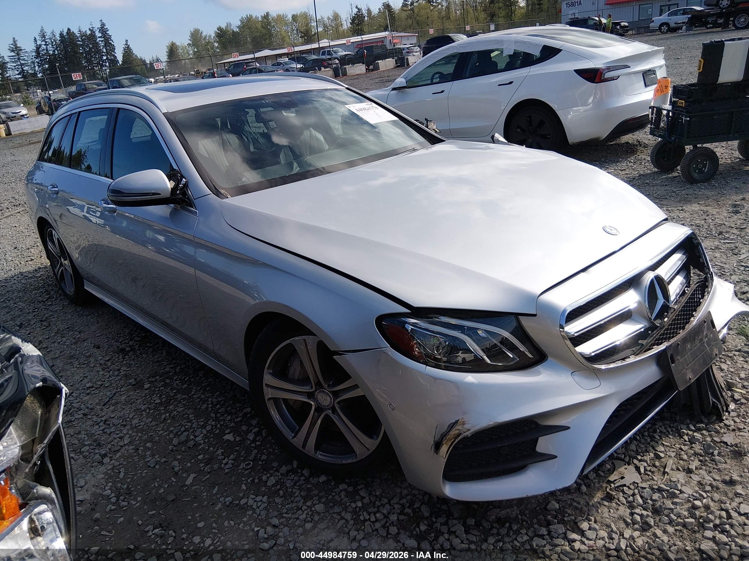 2017 Mercedes-Benz E 400 Luxury, VIN WDDZH6GB9HA152672 — Front end