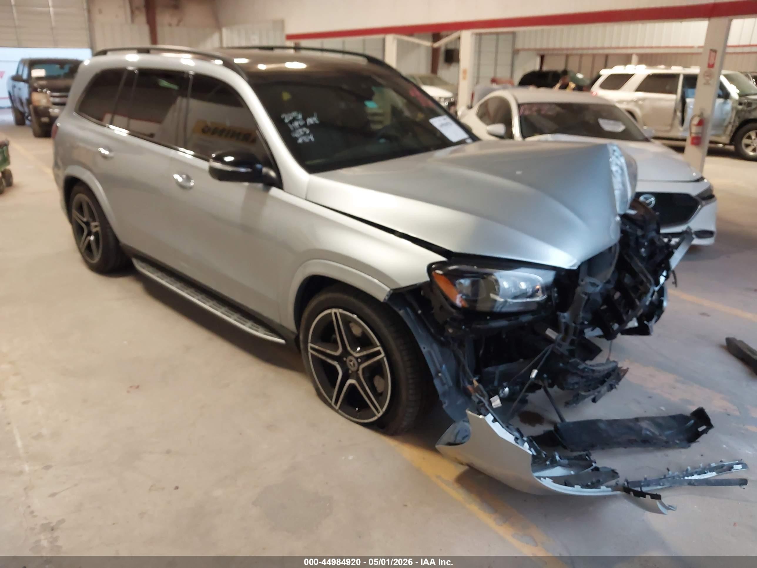 2025 Mercedes-Benz GLS 450, VIN 4JGFF5KE8SB278534 — Front end