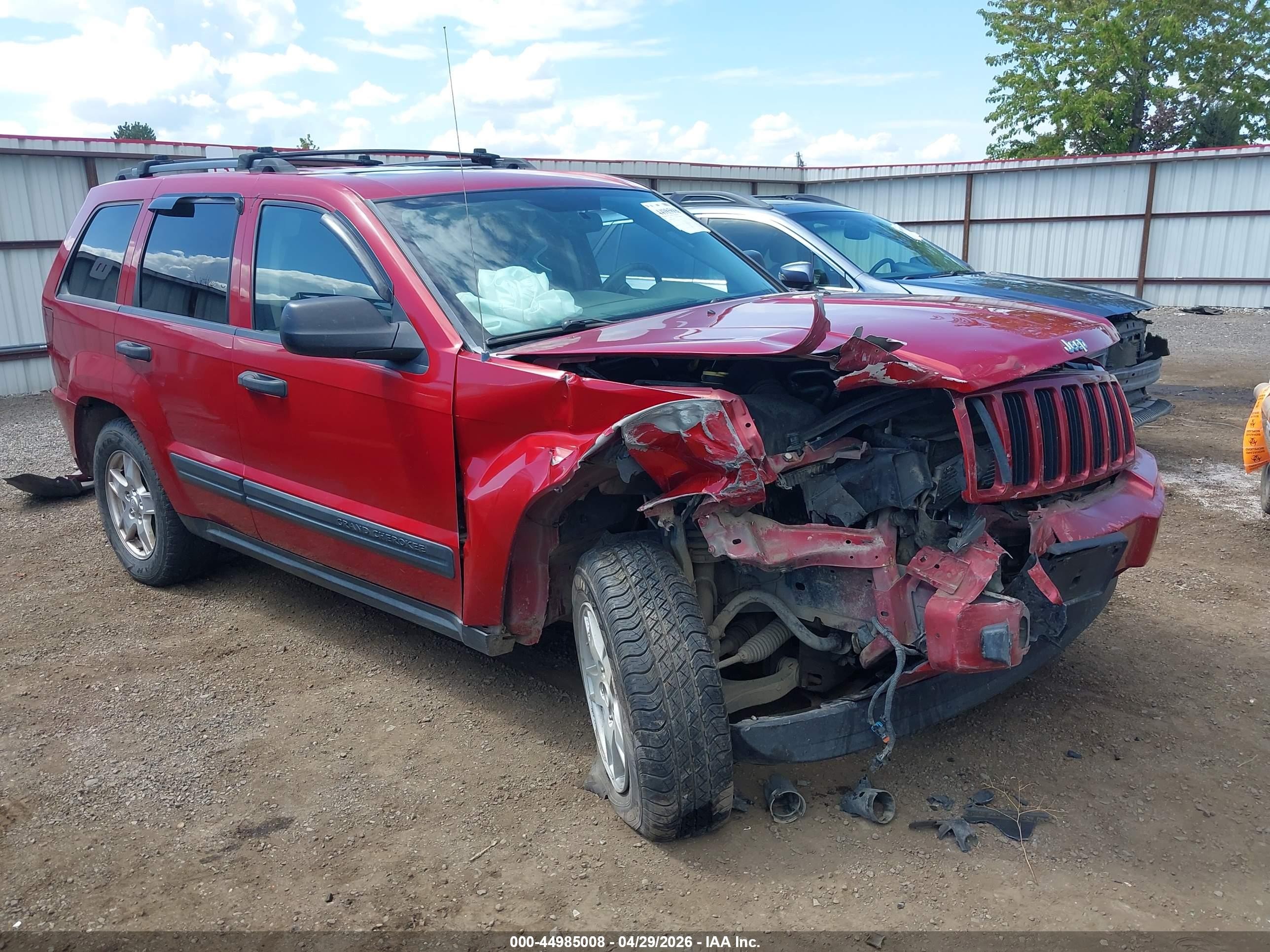 2005 Jeep Grand Cherokee Laredo, VIN 1J4GR48K45C649026 — All over
