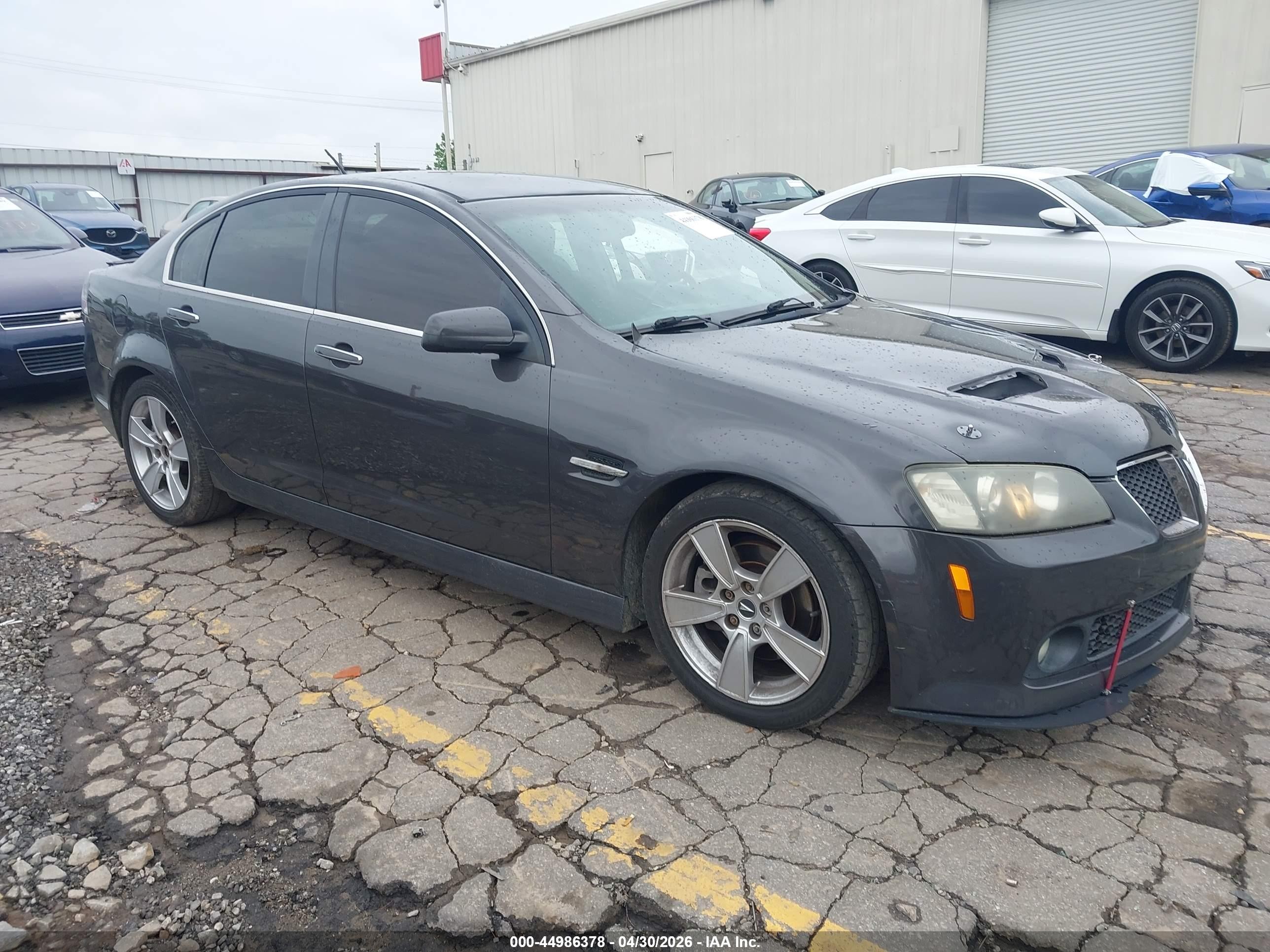 2008 Pontiac G8 GT, VIN 6G2EC57Y78L137783 — Side