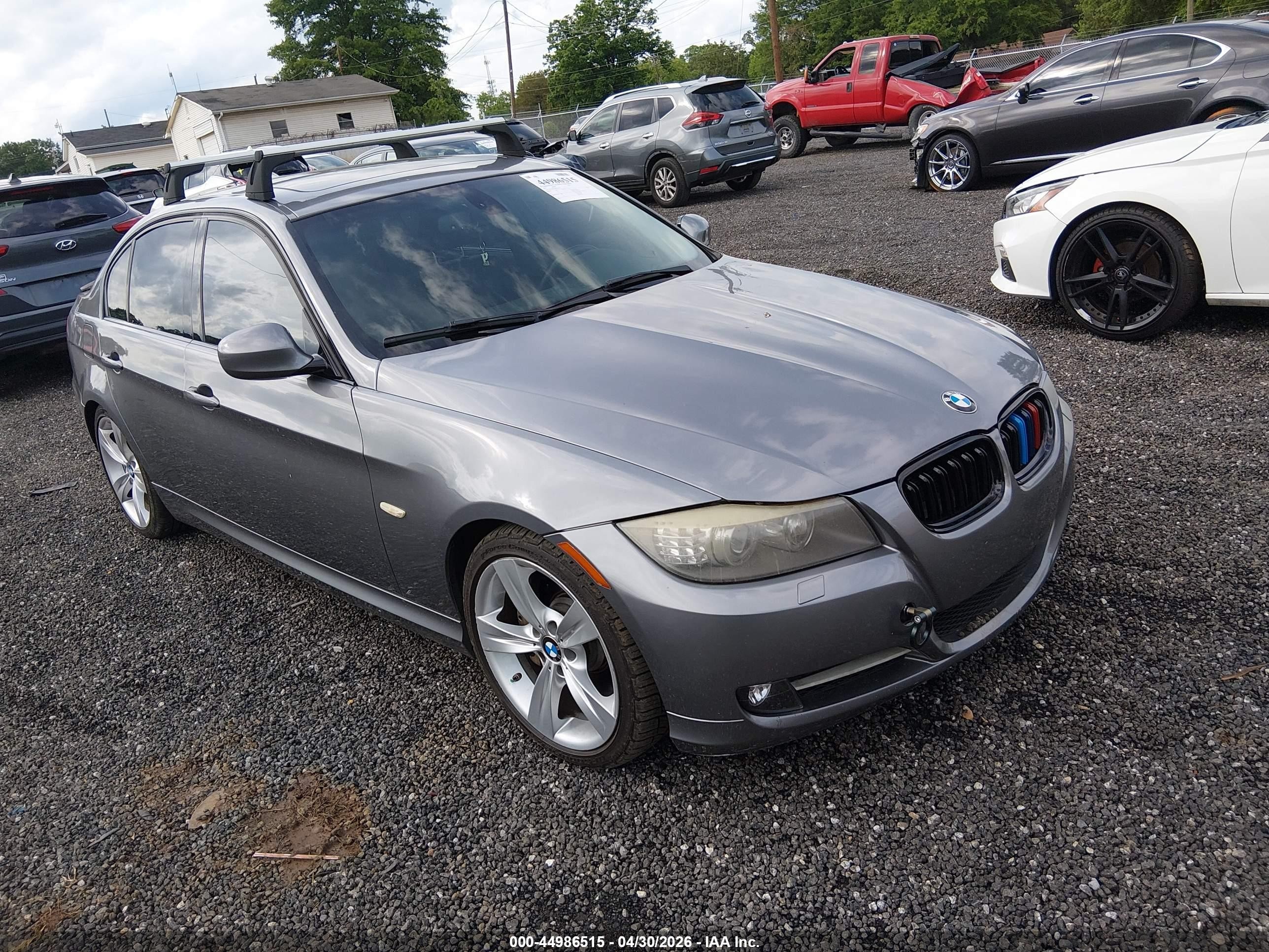 2011 BMW 3 Series 335i, VIN WBAPM5C58BE576302 — Side