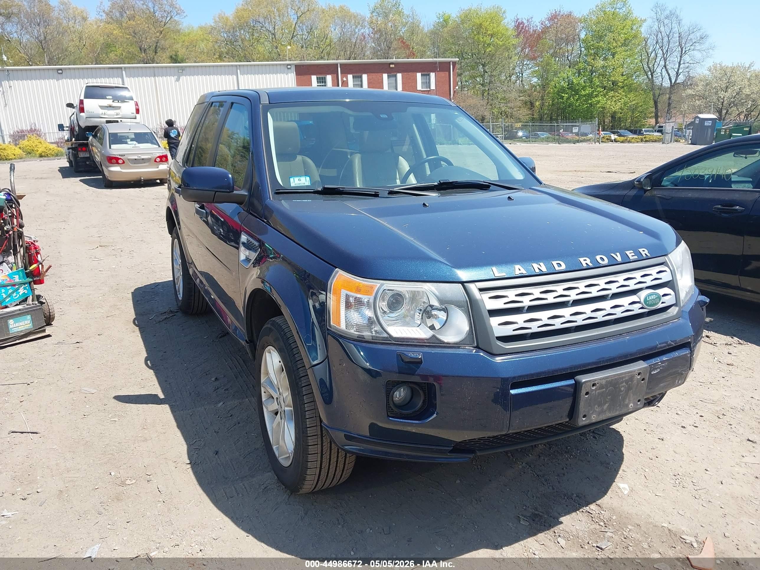2012 Land Rover LR2 HSE, VIN SALFR2BN4CH293615 — Rear end