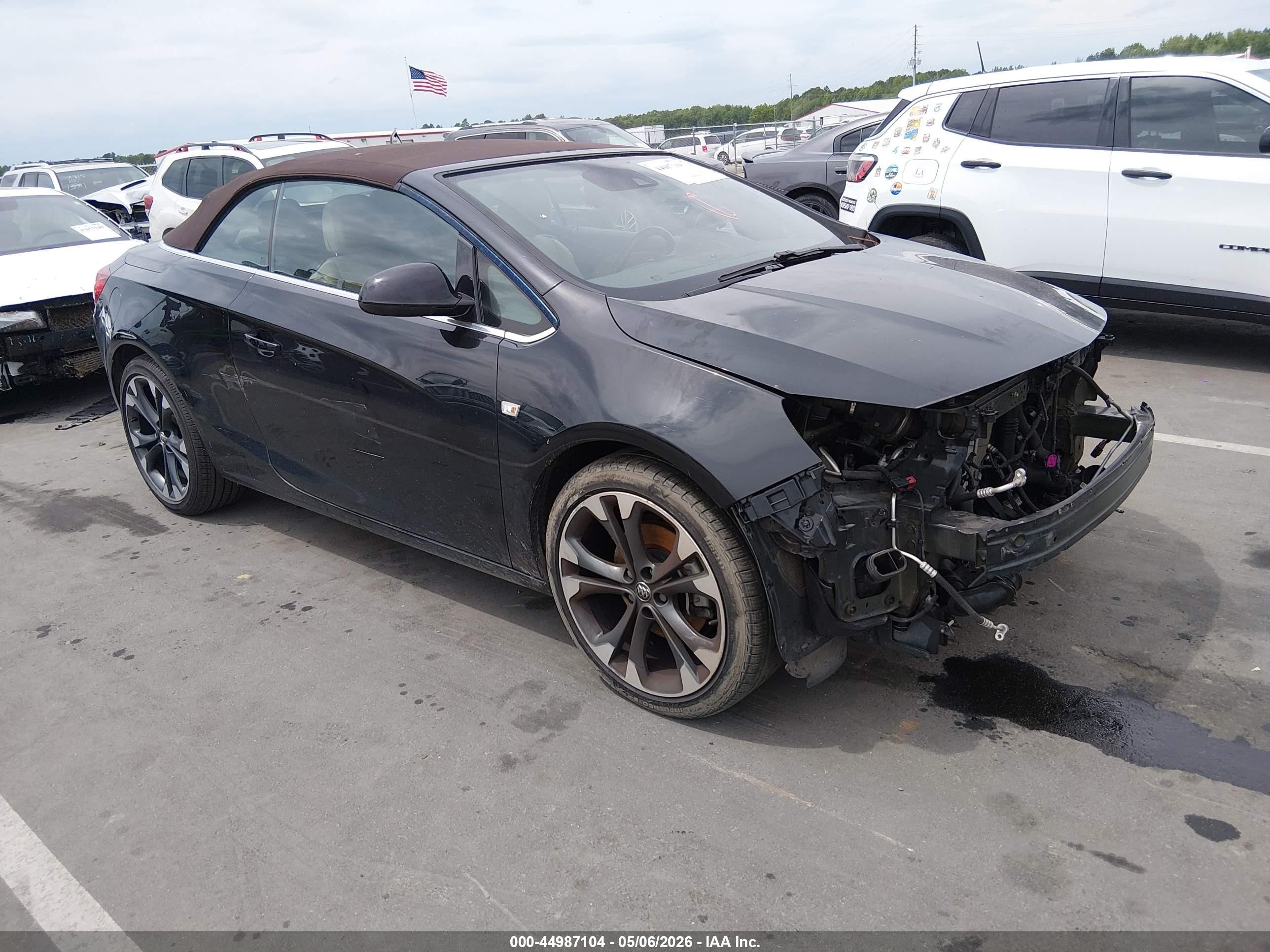 2018 Buick Cascada Premium, VIN W04WH3N55JG085493 — Front end