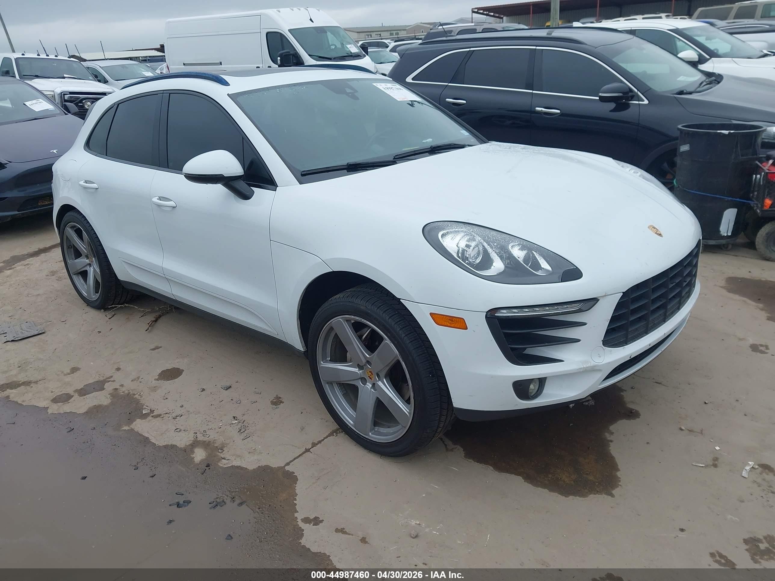 2017 Porsche Macan S, VIN WP1AB2A58HLB18276 — Undercarriage