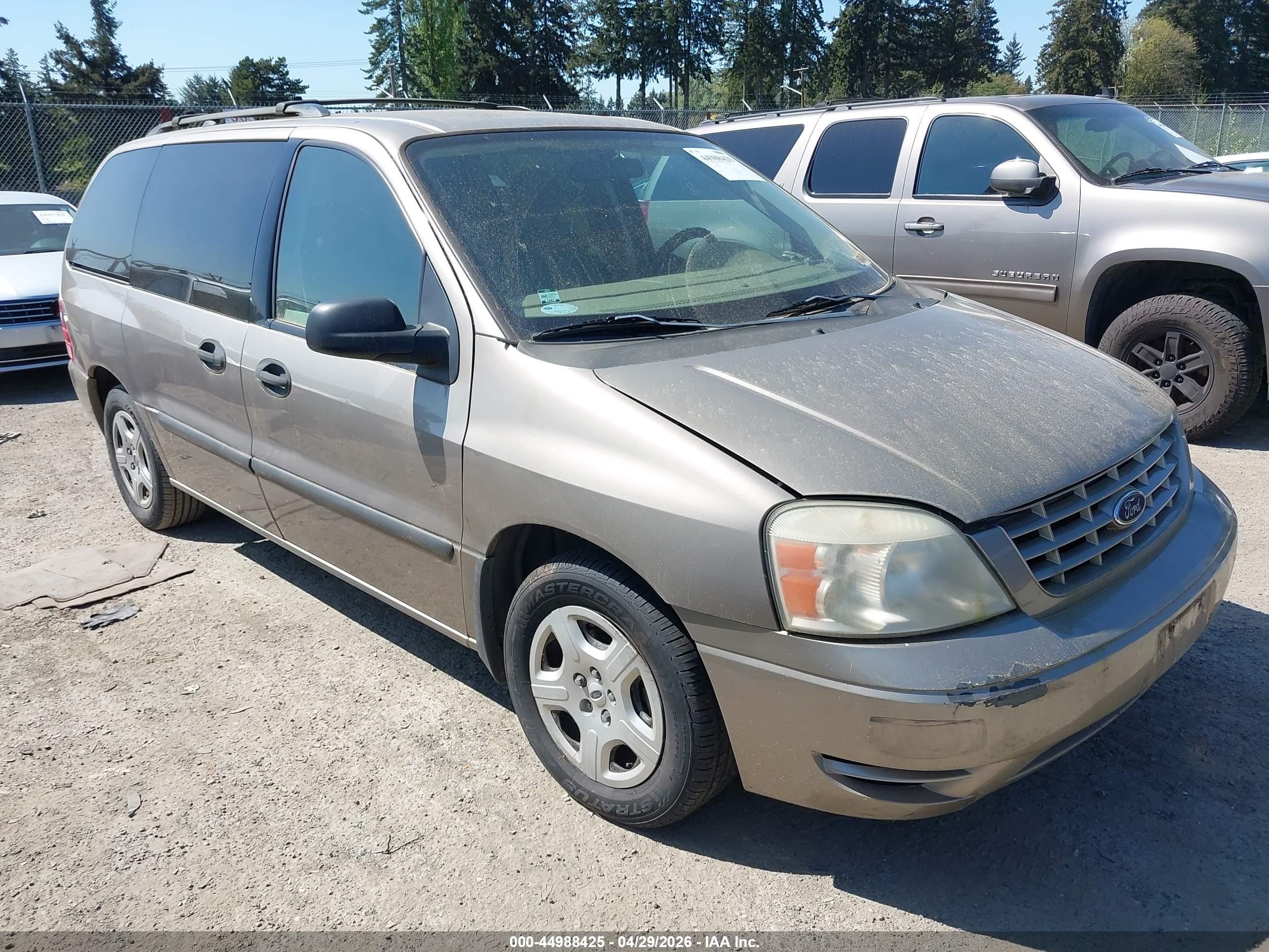 2004 Ford Freestar SE, VIN 2FMZA51664BA33279 — Normal wear