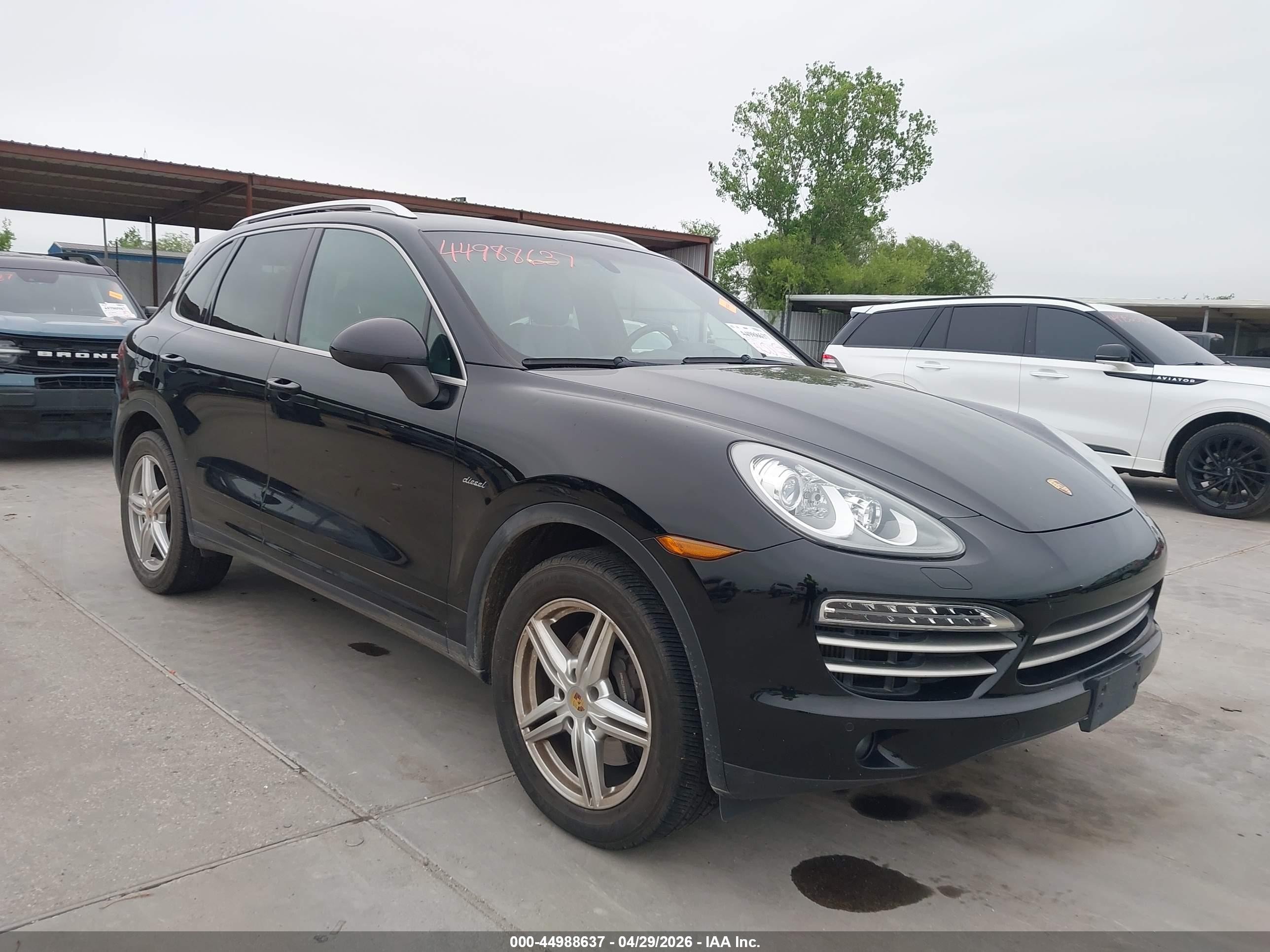 2014 Porsche Cayenne Diesel, VIN WP1AF2A21ELA45709 — Hail