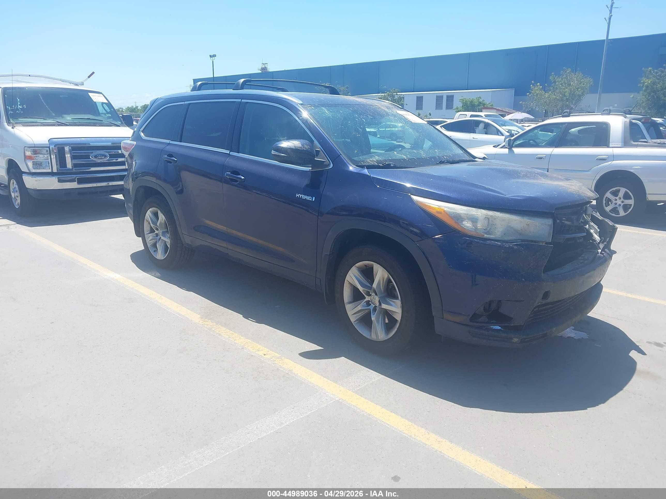 2015 Toyota Highlander Limited, VIN 5TDDCRFH1FS012058 — Front end