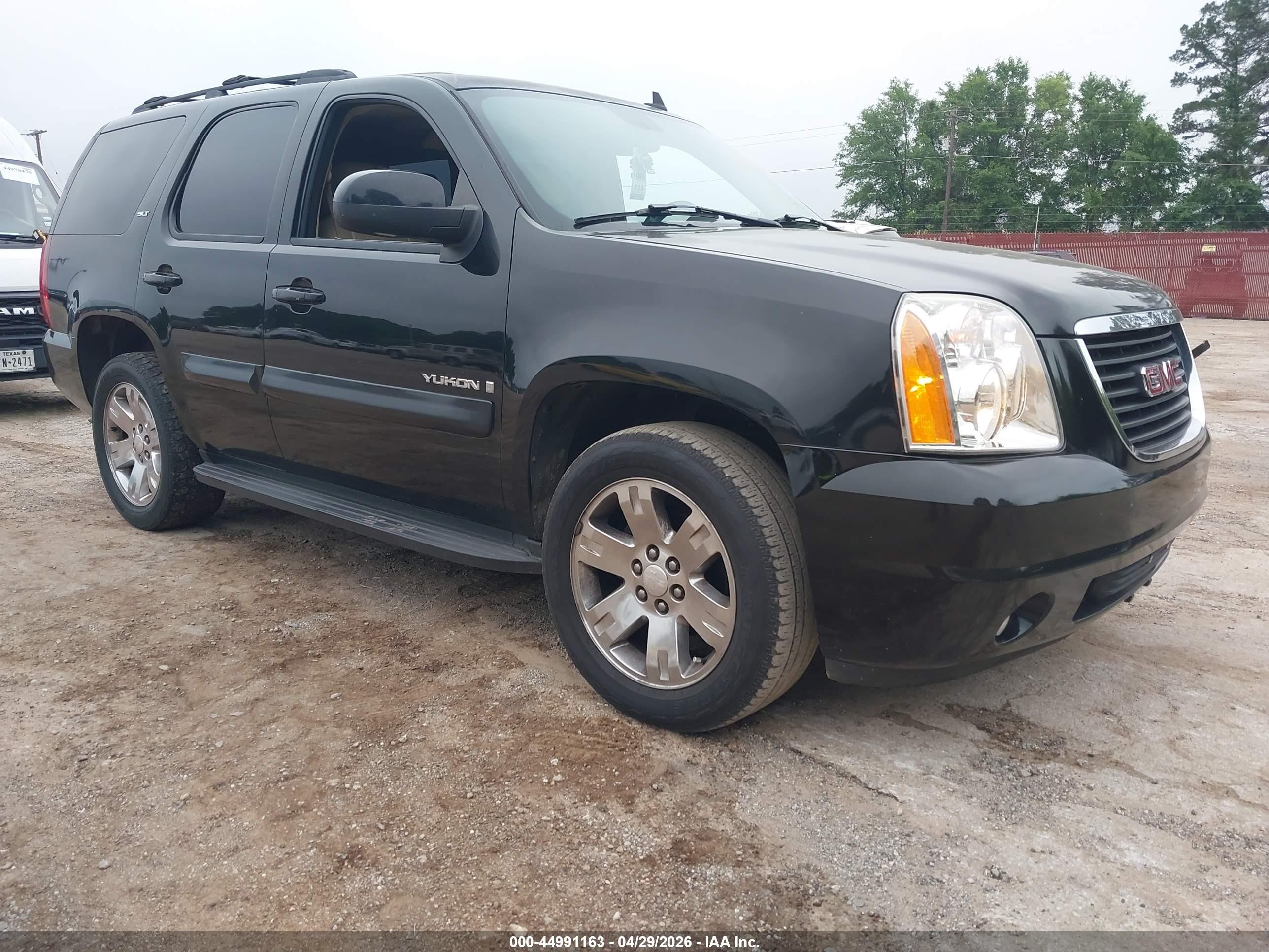 2007 GMC Yukon SLT, VIN 1GKFC13J37R355928 — Repossession