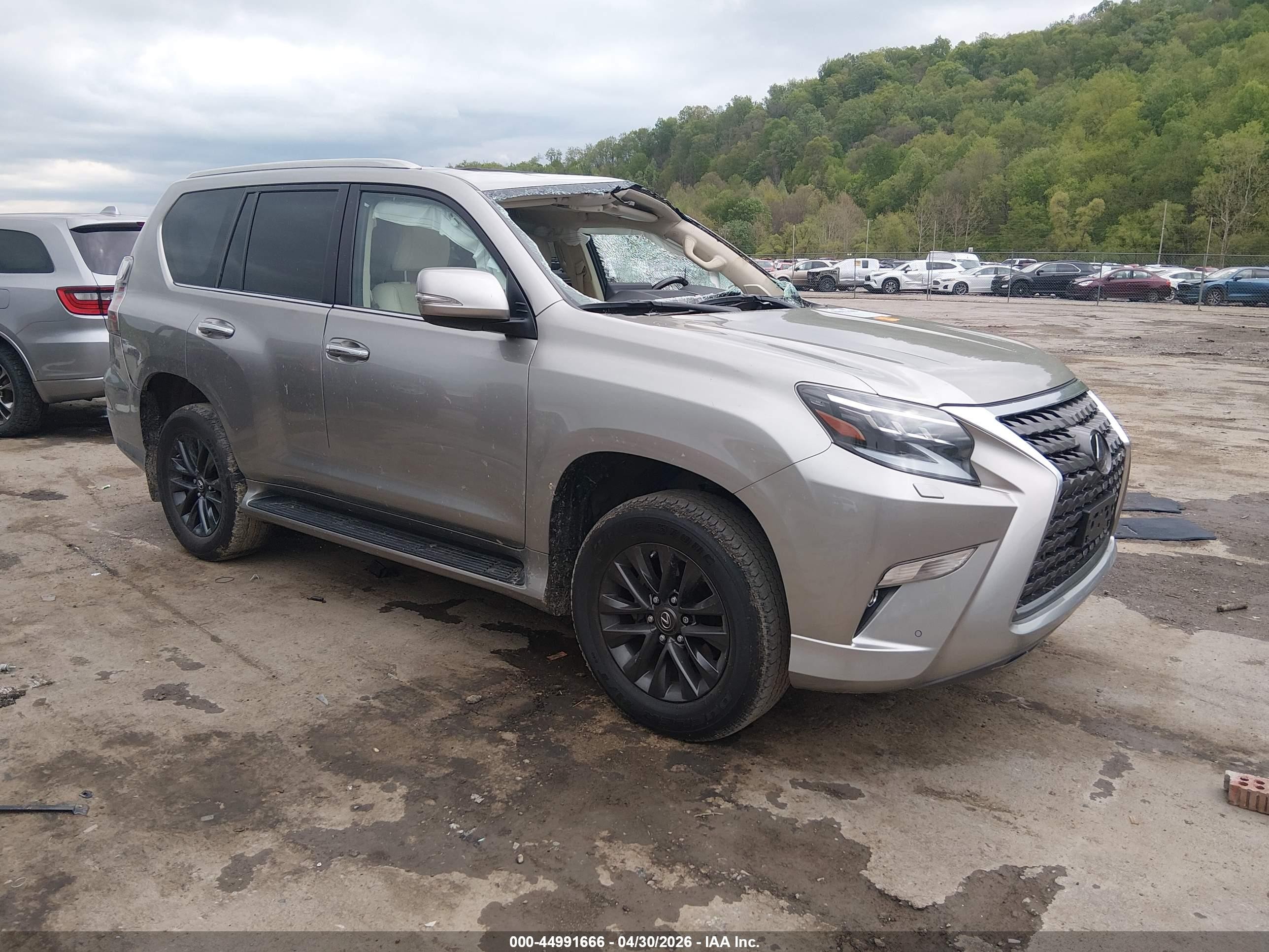 2023 Lexus GX 460 Premium, VIN JTJAM7BX6P5341702 — Фото с аукциона
