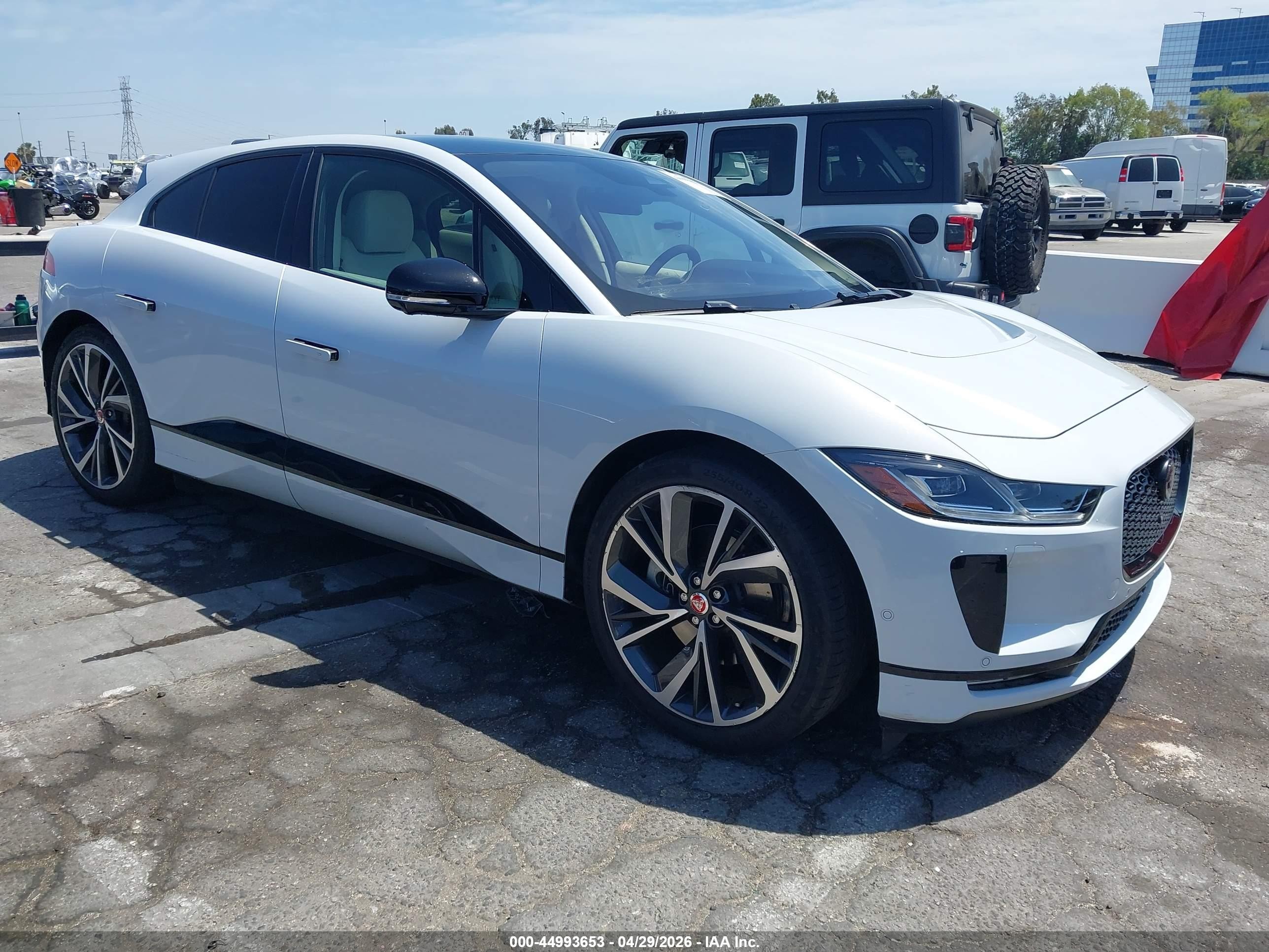 2022 Jaguar I-Pace HSE, VIN SADHD2S11N1621195 — Rear end