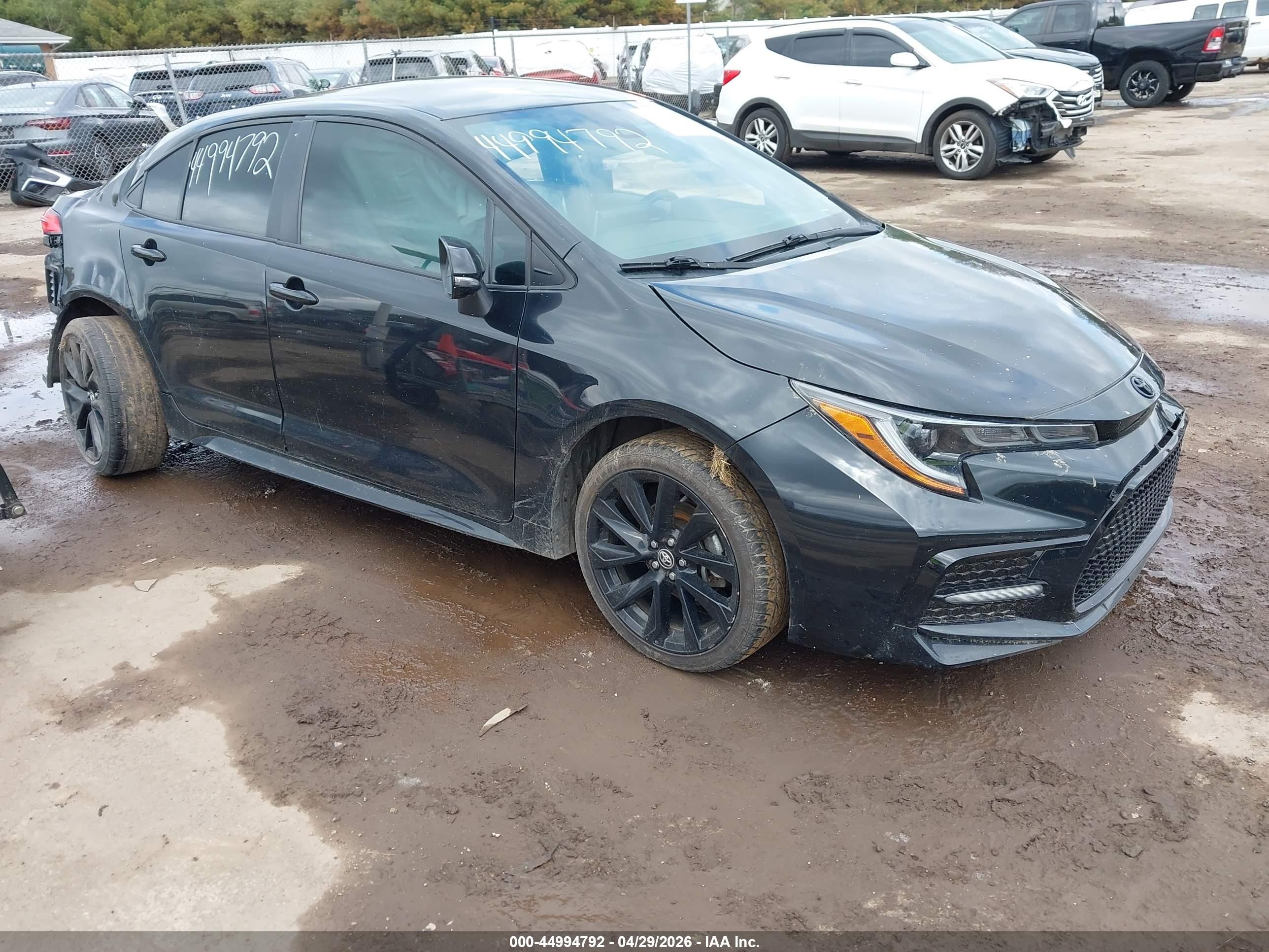 2021 Toyota Corolla SE, VIN 5YFS4MCE6MP083991 — Rear end