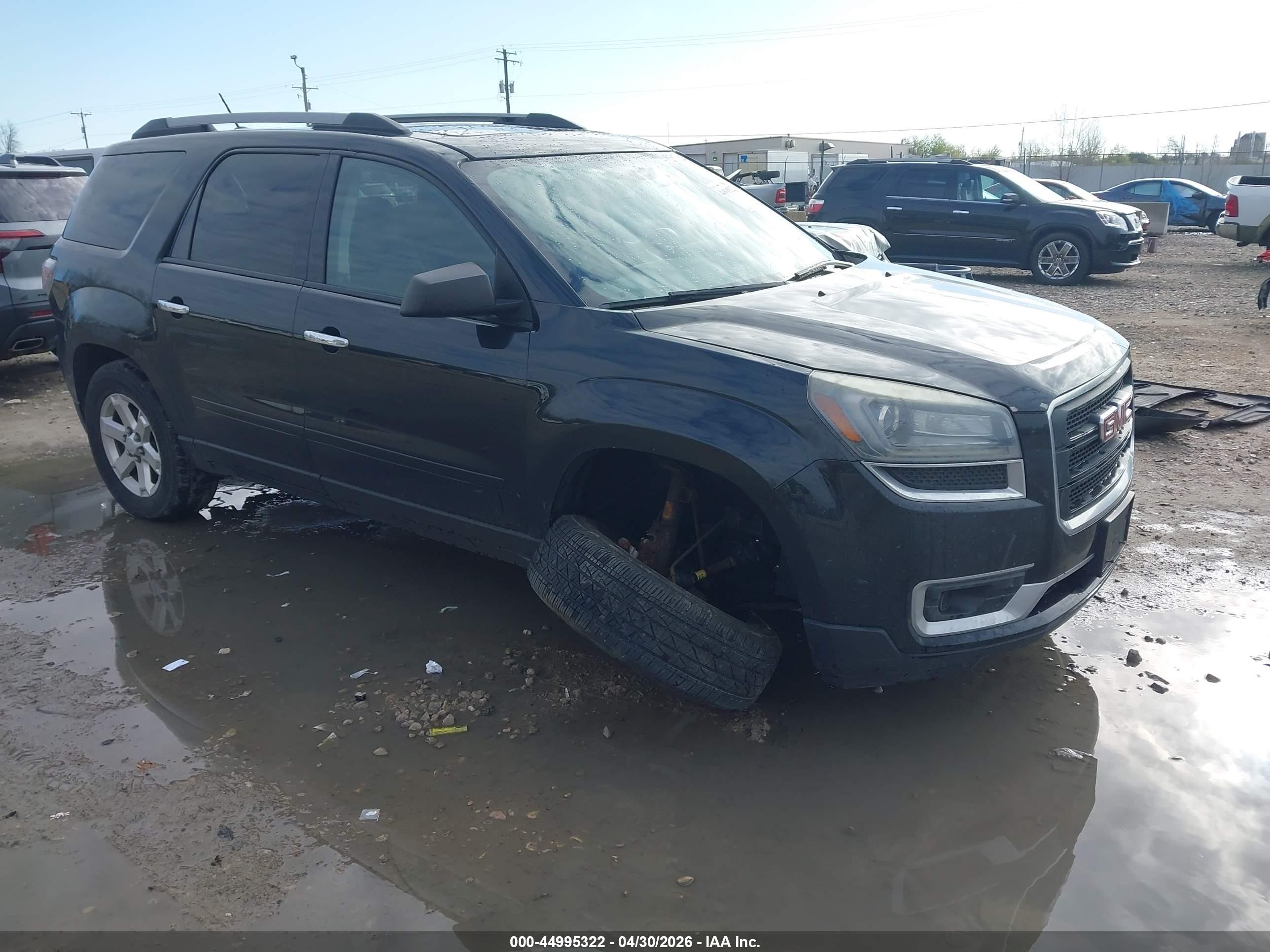 2014 GMC Acadia SLE, VIN 1GKKRPKD9EJ377990 — Front end