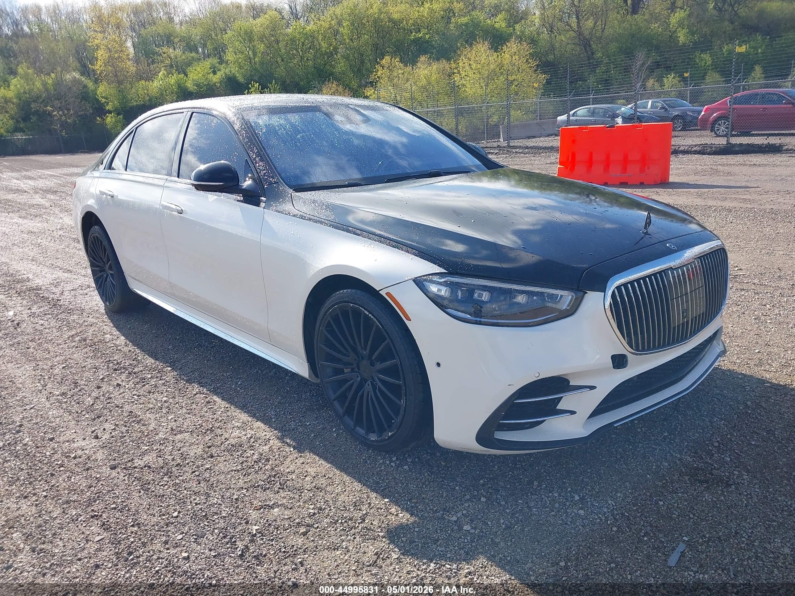 2021 Mercedes-Benz S 580, VIN W1K6G7GB8MA041746 — Undercarriage
