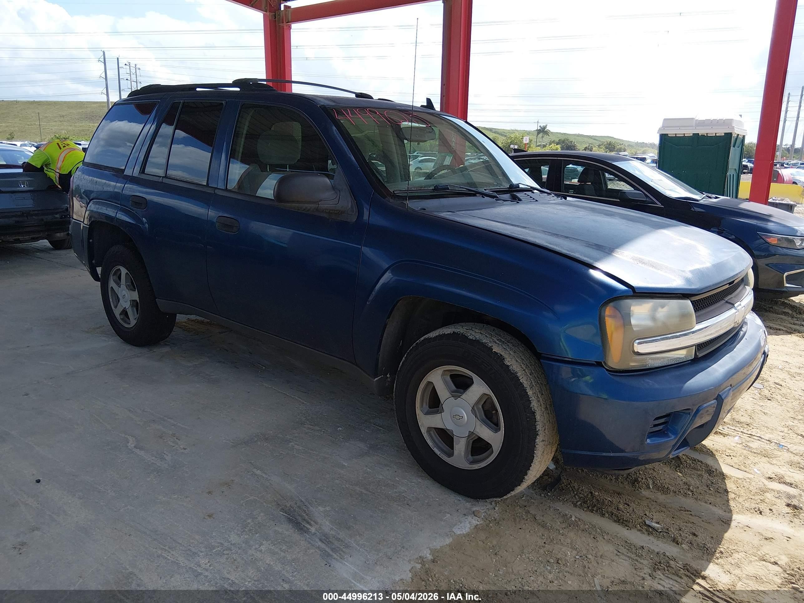 2006 Chevrolet TrailBlazer LS, VIN 1GNDS13S162124314 — Normal wear
