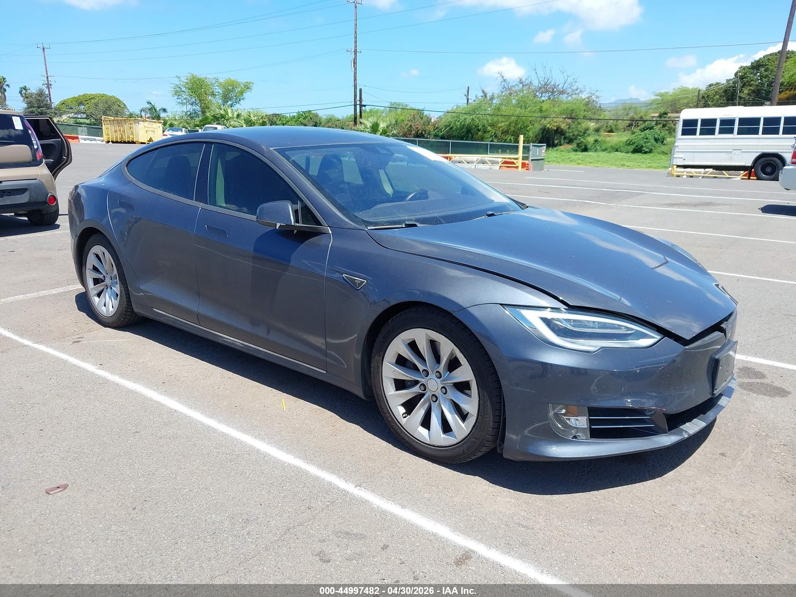 2016 Tesla Model S 90D, VIN 5YJSA1E23GF150895 — Undercarriage