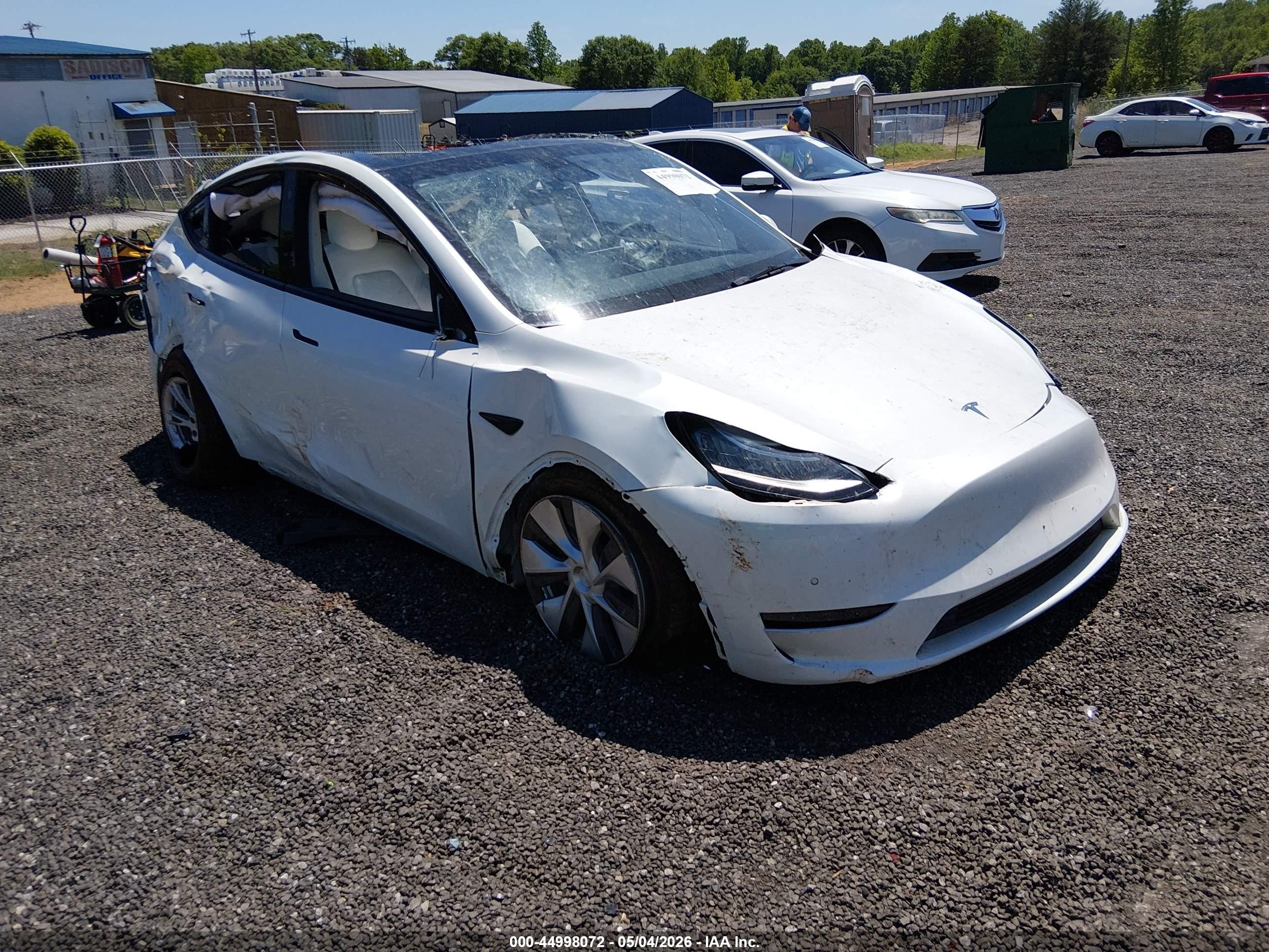 2022 Tesla Model Y Long Range, VIN 7SAYGDEE4NF320007 — Theft recovery