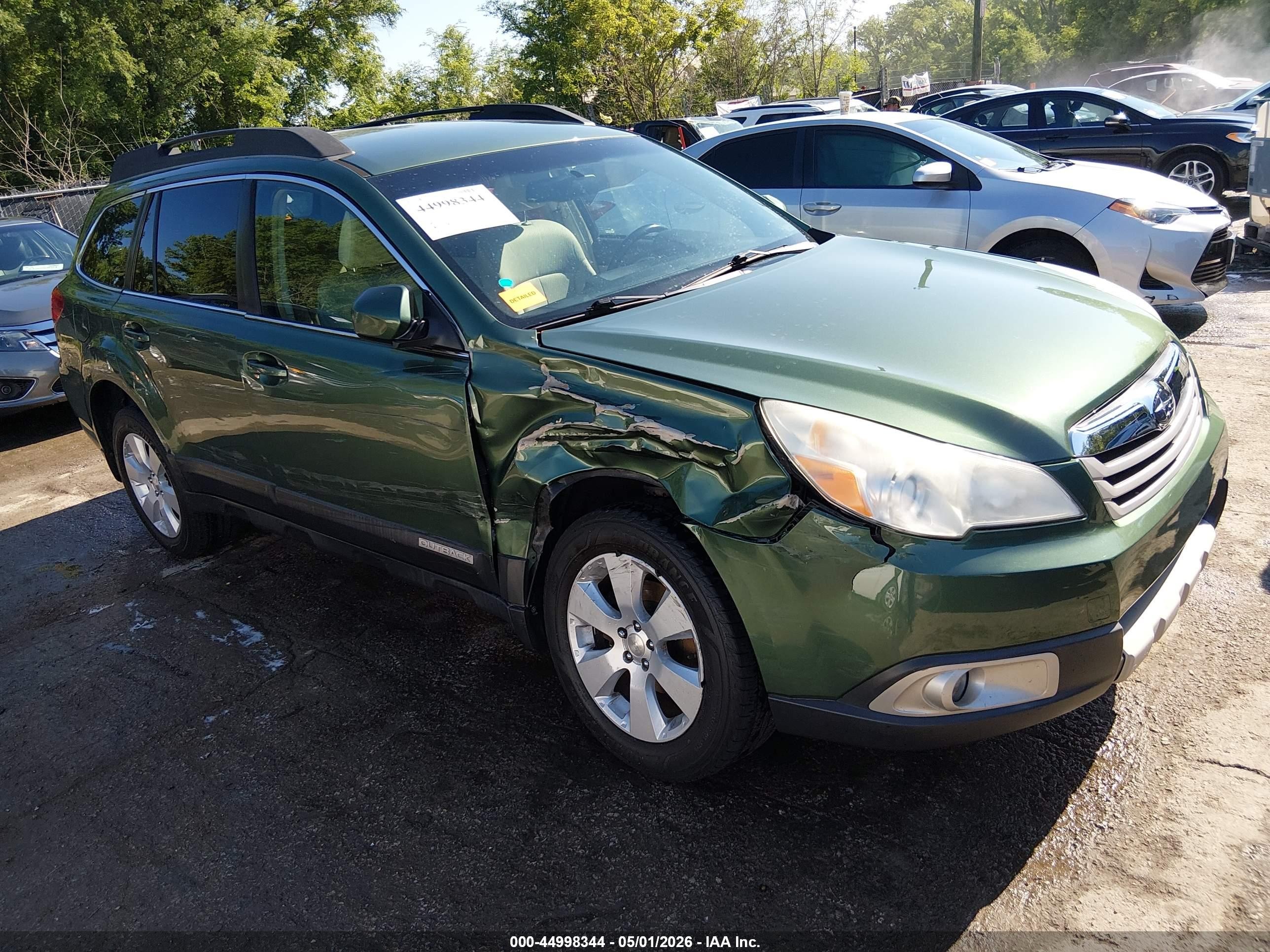 2012 Subaru Outback Prem, VIN 4S4BRCCC2C3289421 — Side
