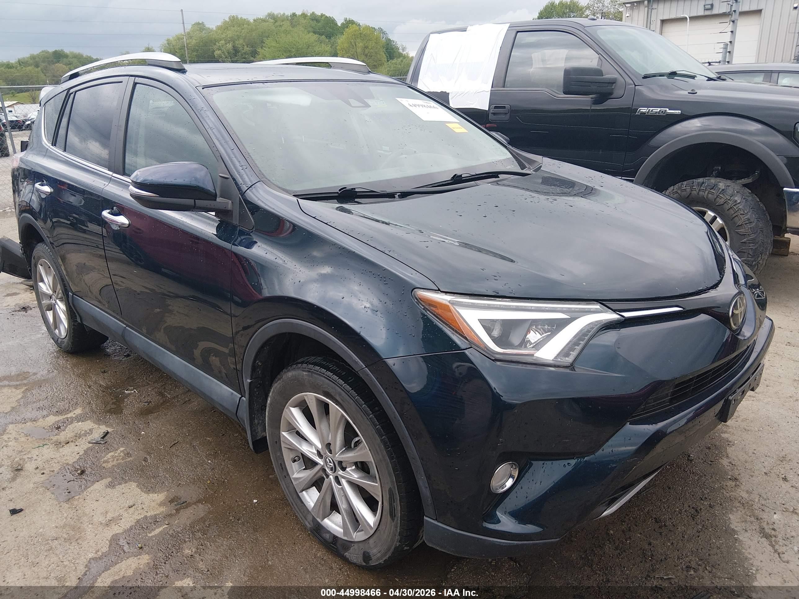 2018 Toyota RAV4 Limited, VIN 2T3DFREV4JW757375 — Rear end