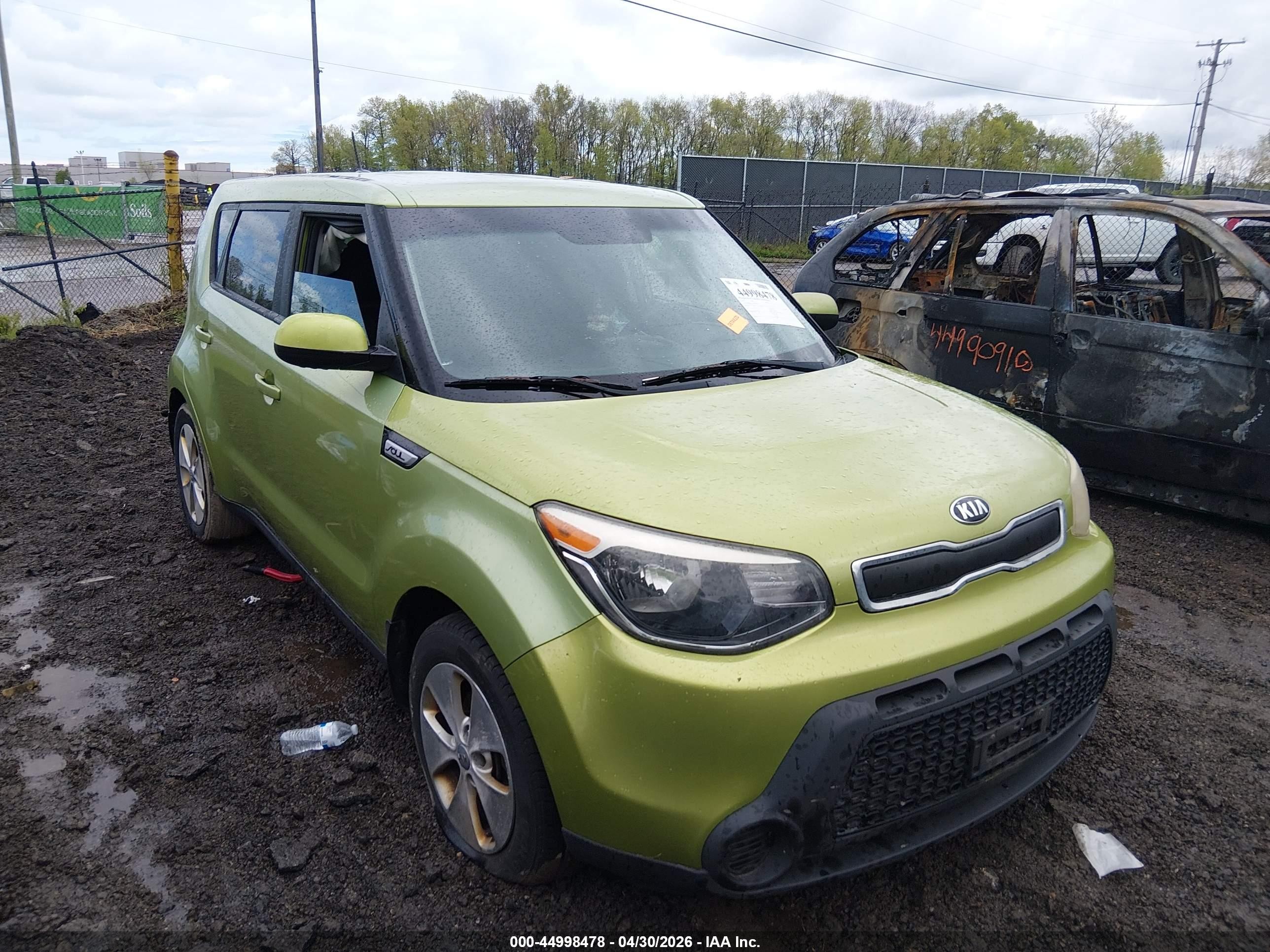 2015 Kia Soul, VIN KNDJN2A25F7764783 — Side