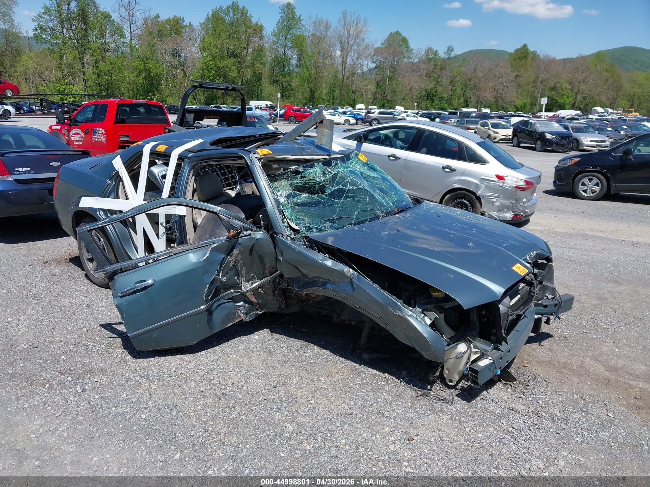 2005 Chrysler 300 C, VIN 2C3JA63H15H119351 — Biohazard / chemical