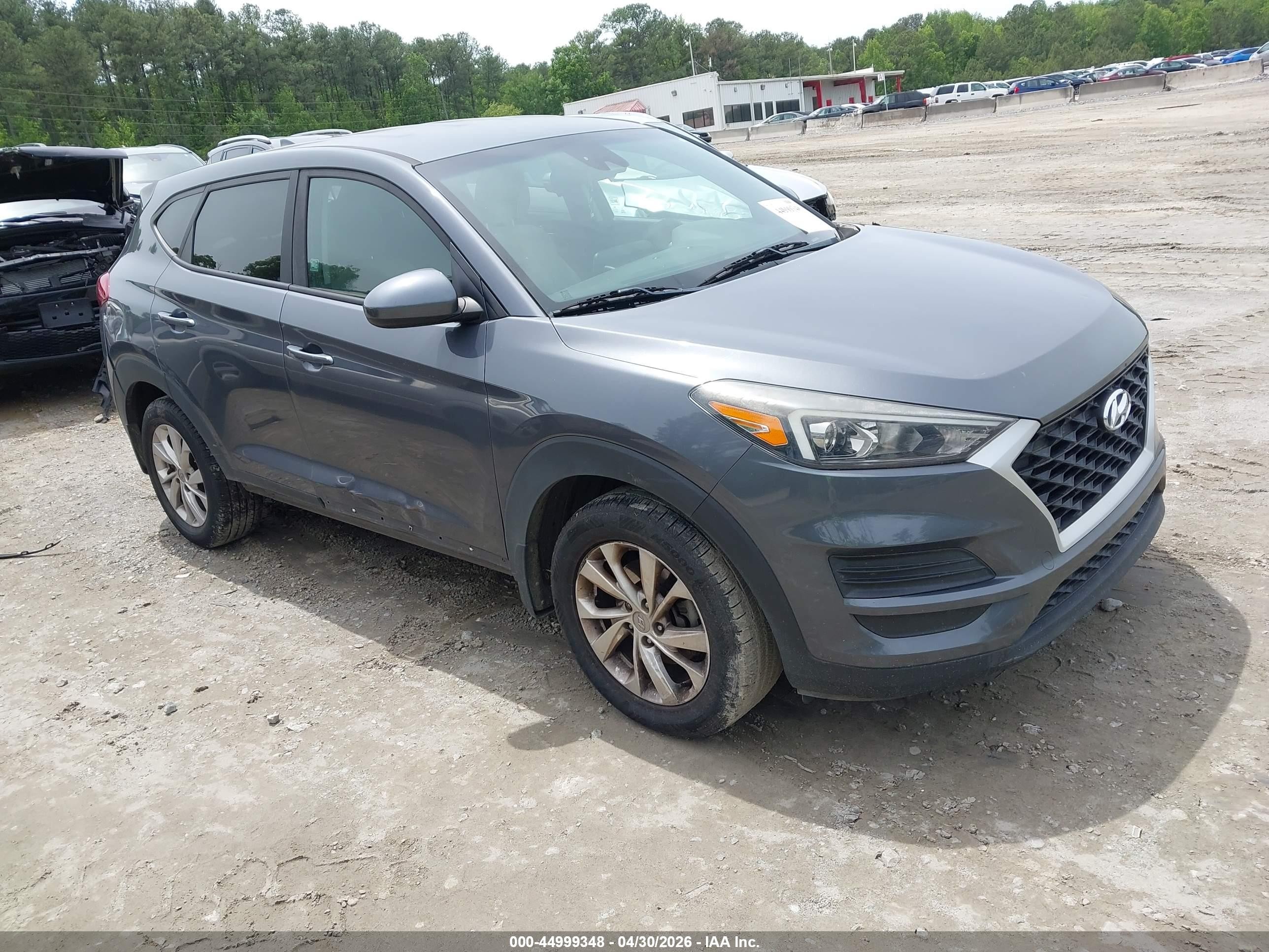 2019 Hyundai Tucson SE, VIN KM8J23A47KU970209 — Front end