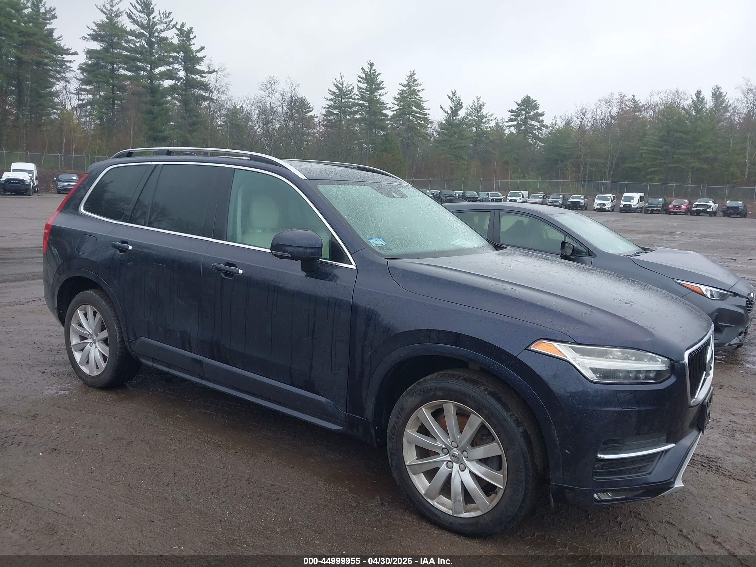 2016 Volvo XC90 T6 Momentum, VIN YV4A22PK2G1069291 — Fresh water flood