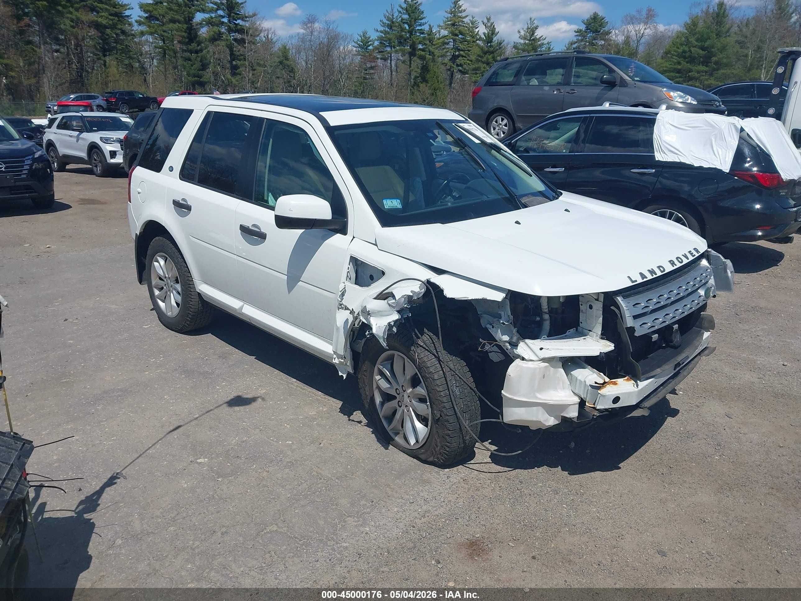 2012 Land Rover LR2 HSE, VIN SALFR2BN1CH308247 — Rollover