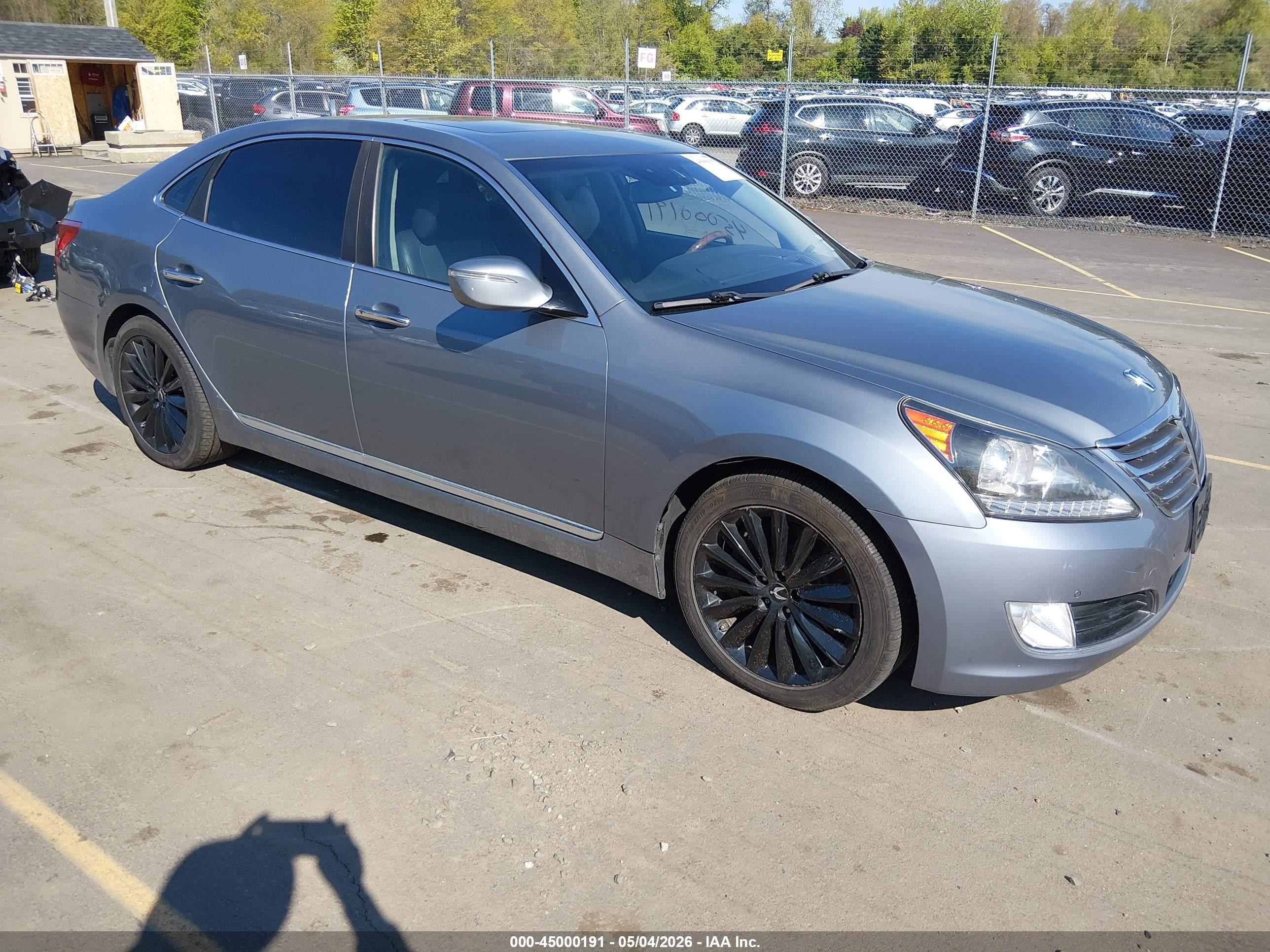 2014 Hyundai Equus Signature, VIN KMHGH4JH5EU086842 — Normal wear