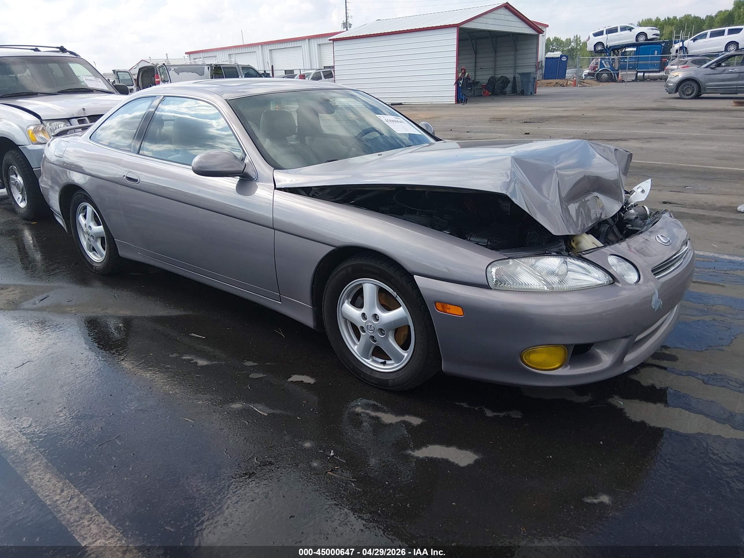 1997 Lexus SC 300, VIN JT8CD32Z5V0039980 — Front end
