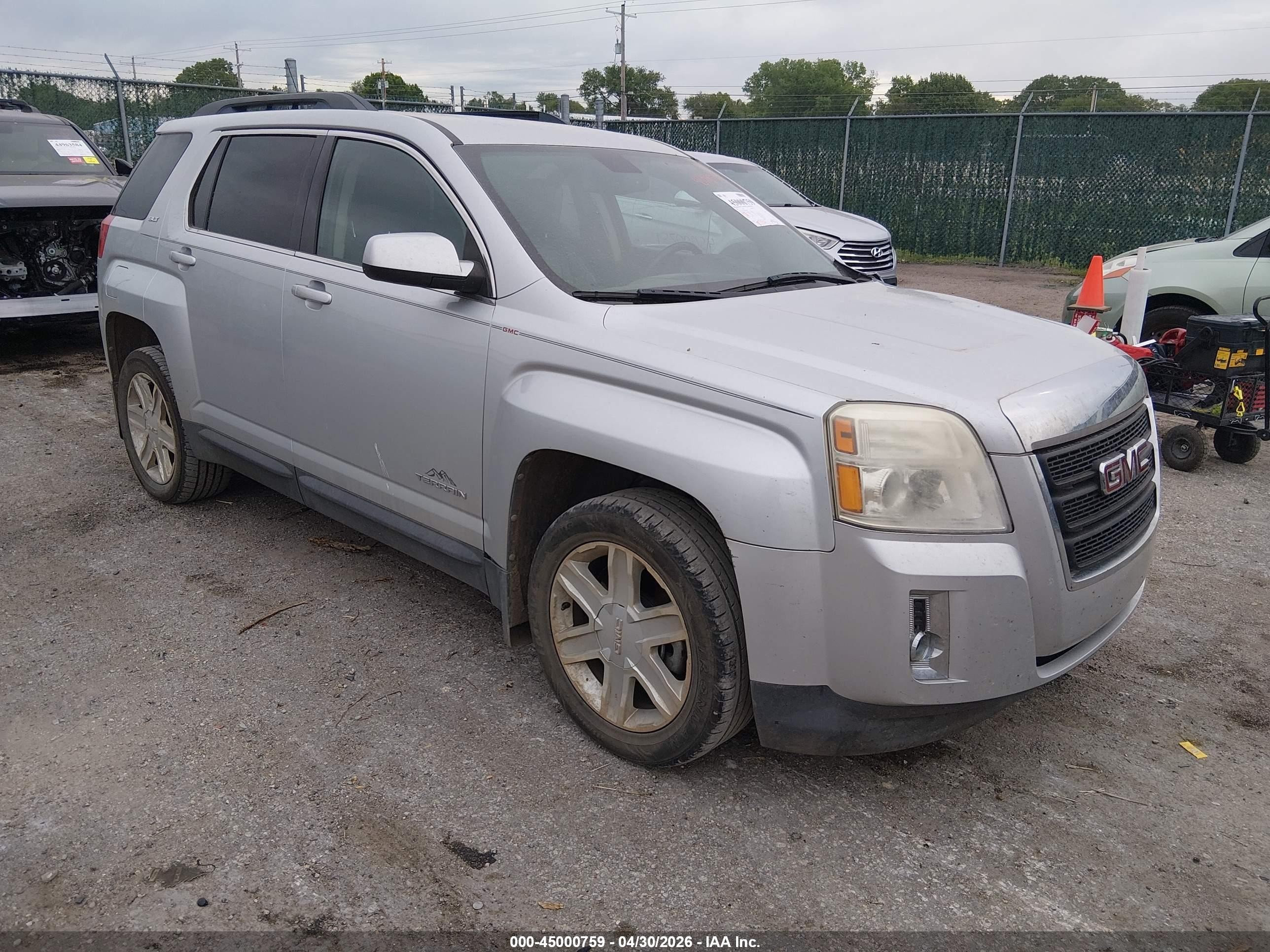 2011 GMC Terrain SLT-1, VIN 2CTALUECXB6338946 — Front end