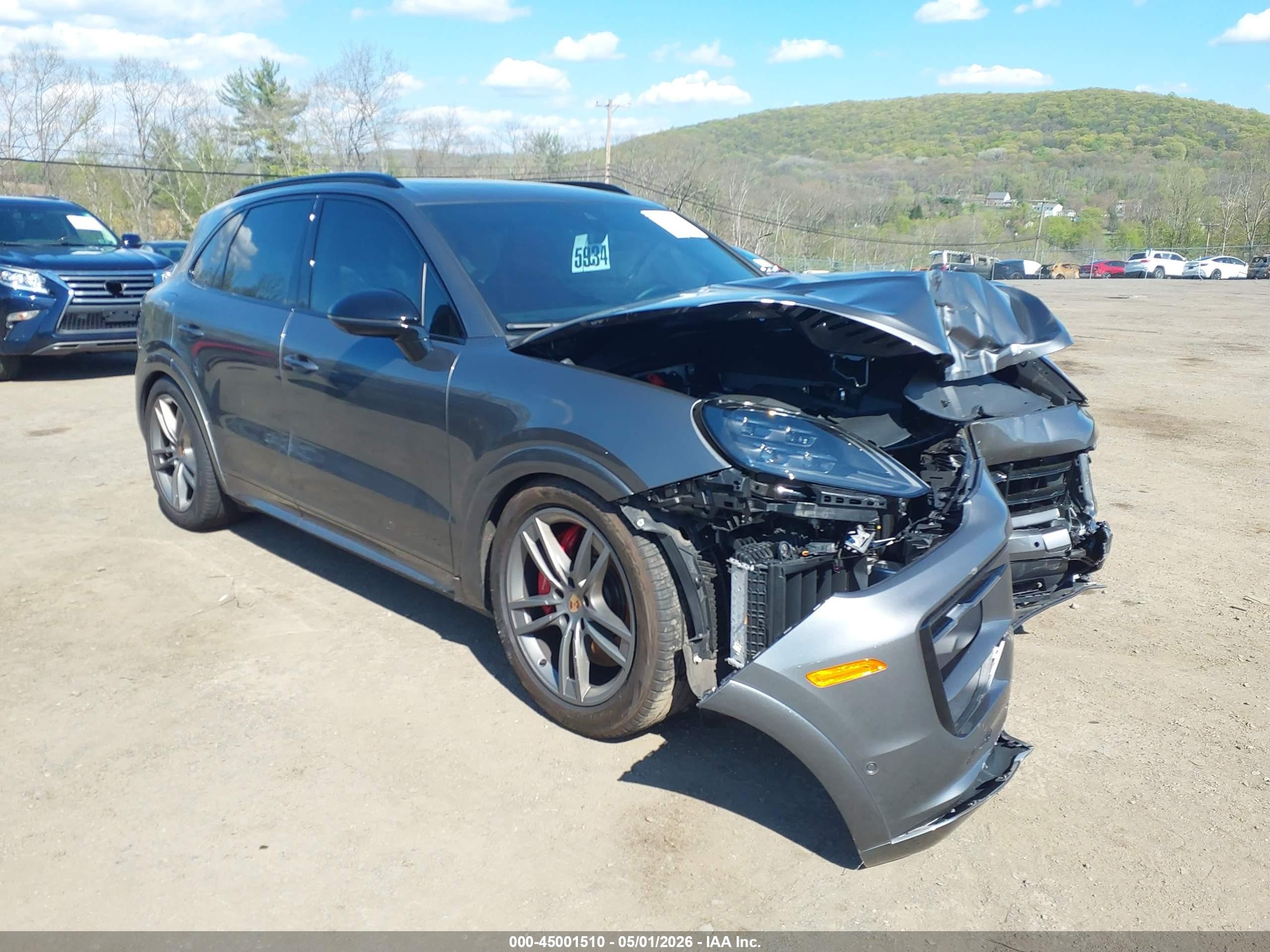 2025 Porsche Cayenne GTS, VIN WP1AG2AY9SDA25862 — Front end