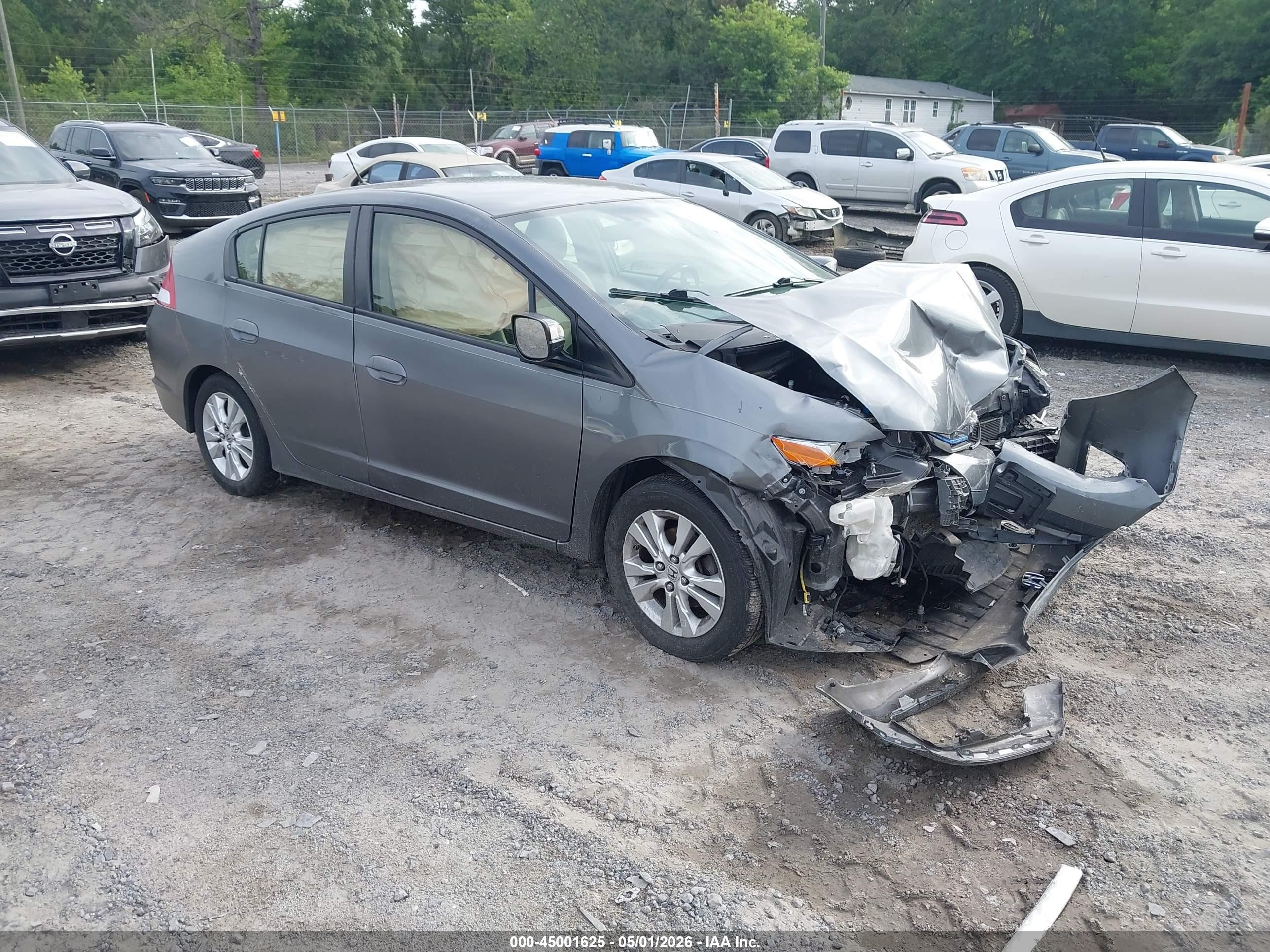 2013 Honda Insight EX, VIN JHMZE2H78DS005834 — Front end