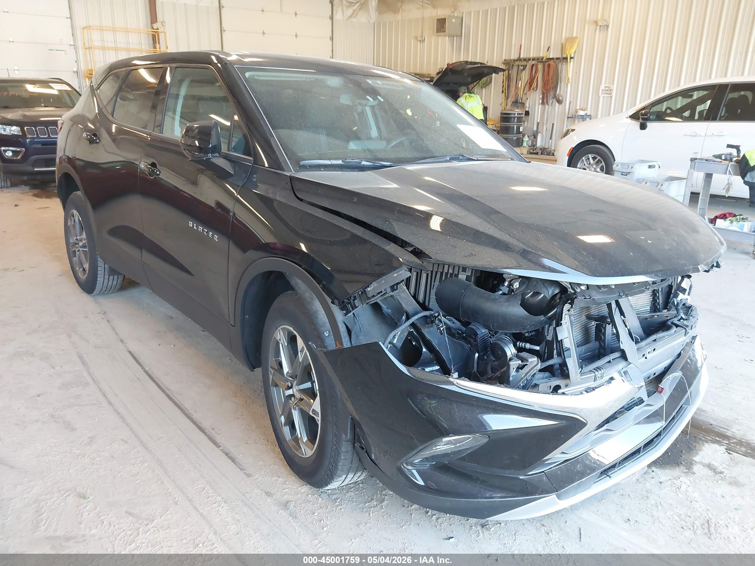 2025 Chevrolet Blazer LT, VIN 3GNKBCR47SS210740 — Front end